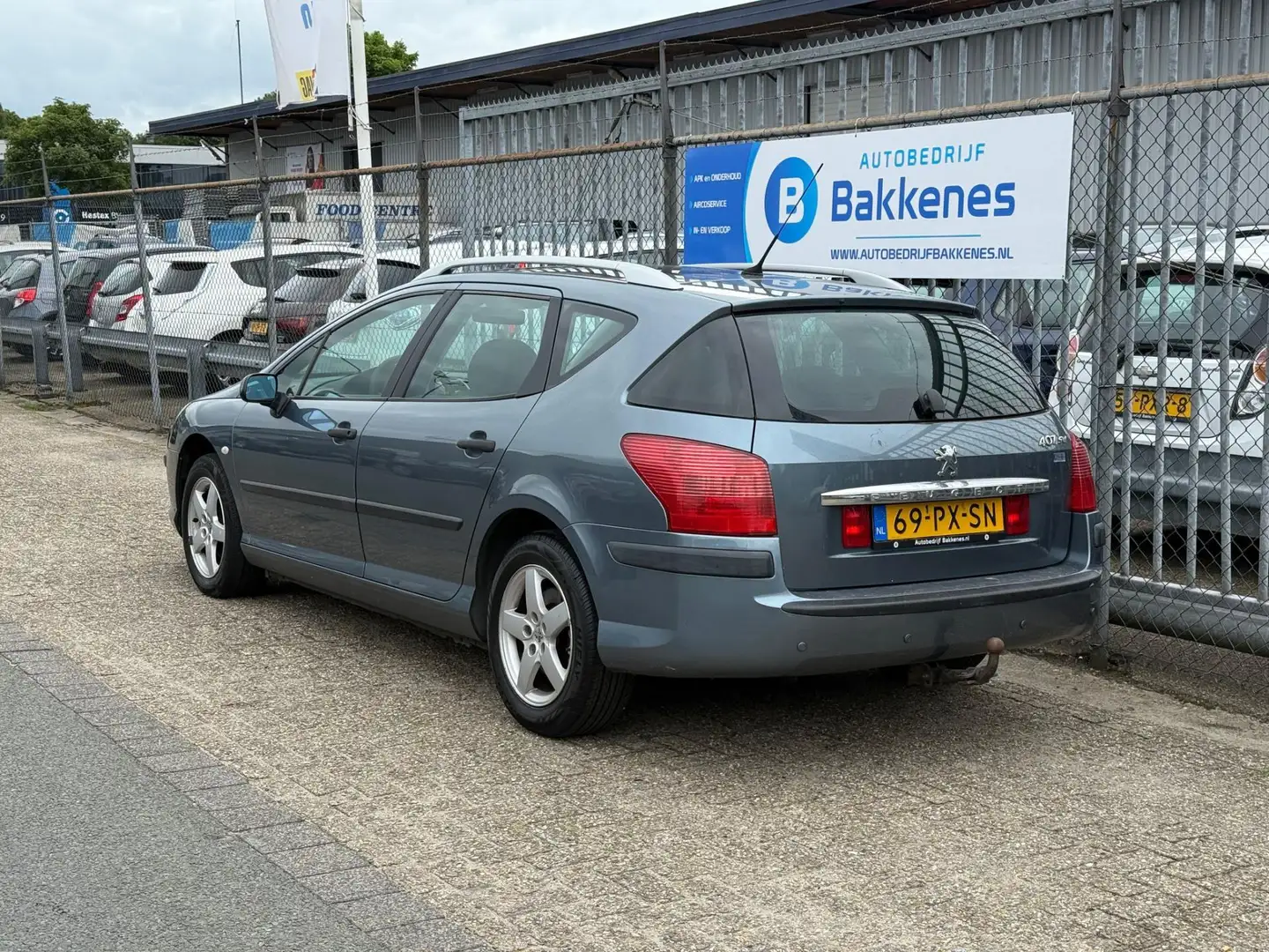 Peugeot 407 SW 1.8-16V XR | Airco | Trekhaak Grijs - 2