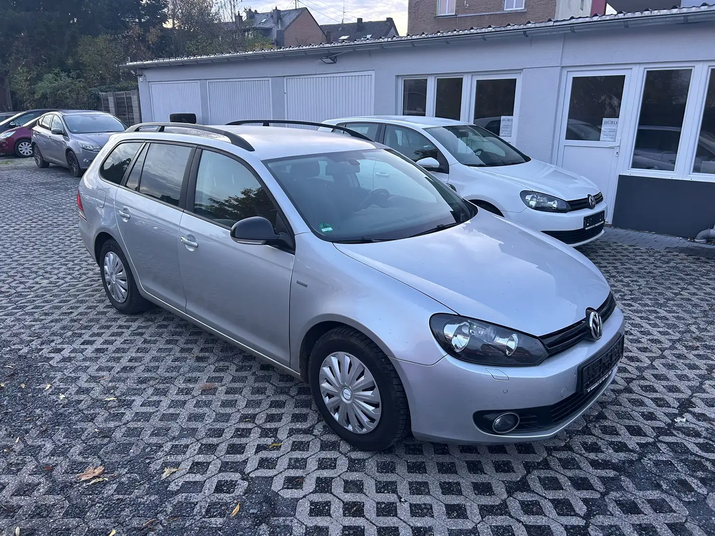 Volkswagen Golf Variant Match - Diesel, TÜV 8/26, Klima, 8 Reifen Grau - 1