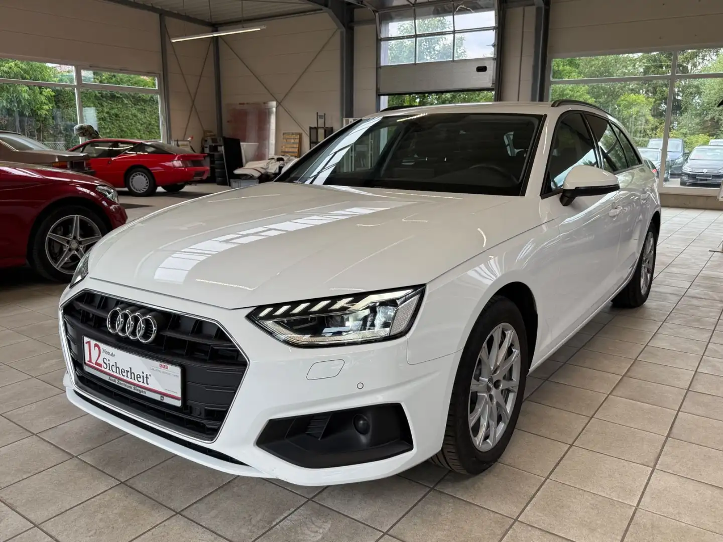 Audi A4 Avant 35 TDI S TRONIC/ 1Hand/Matrix-LED/Sport Wit - 1