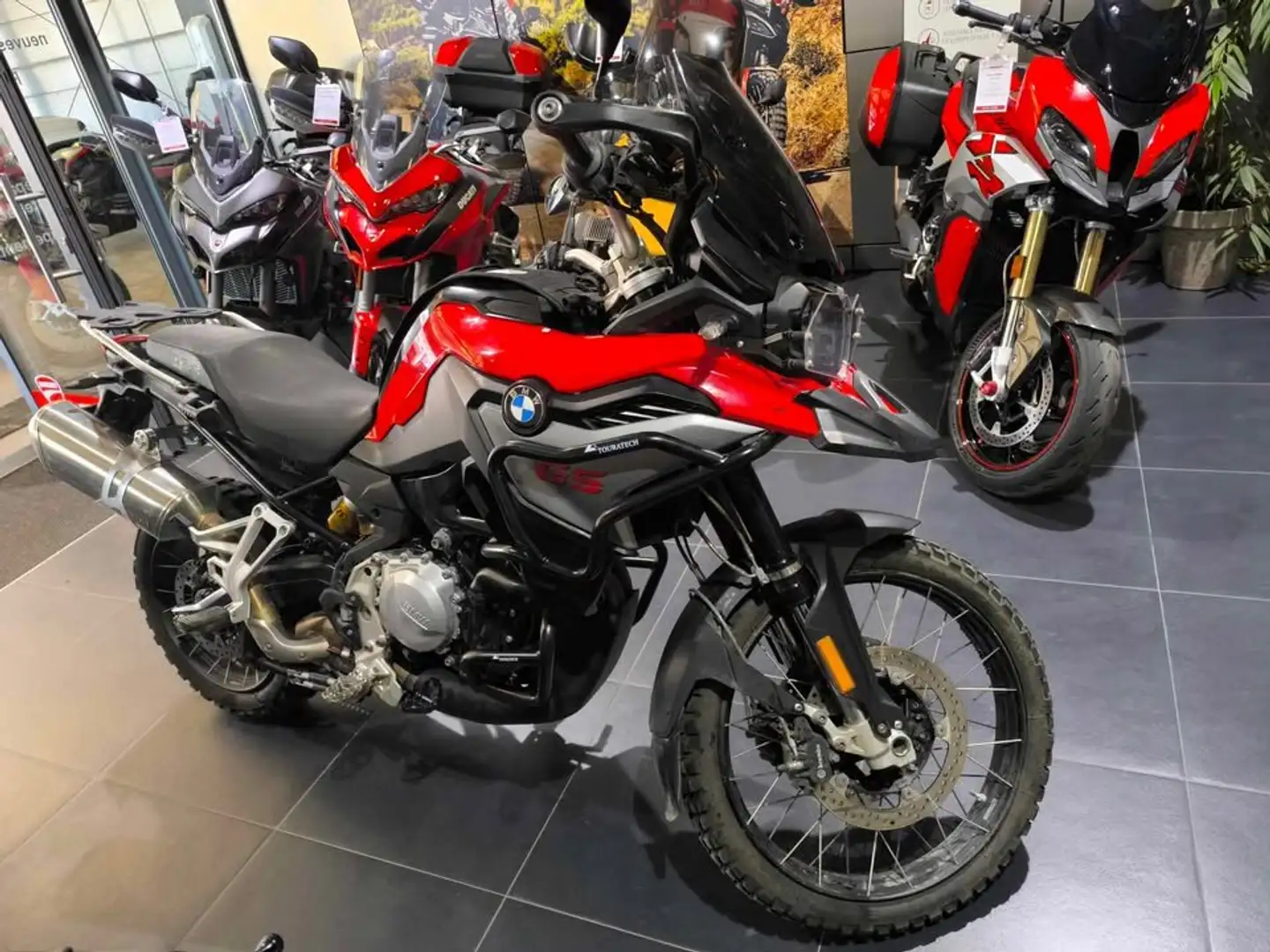 BMW F 850 GS Roşu - 2
