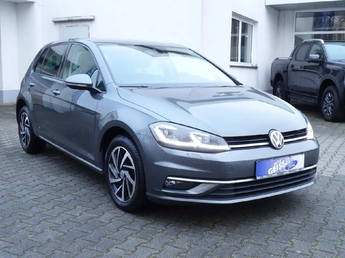 Volkswagen Golf VII Lim. Join Autom NAVI Klima ALU Sitzhzg Grau - 1
