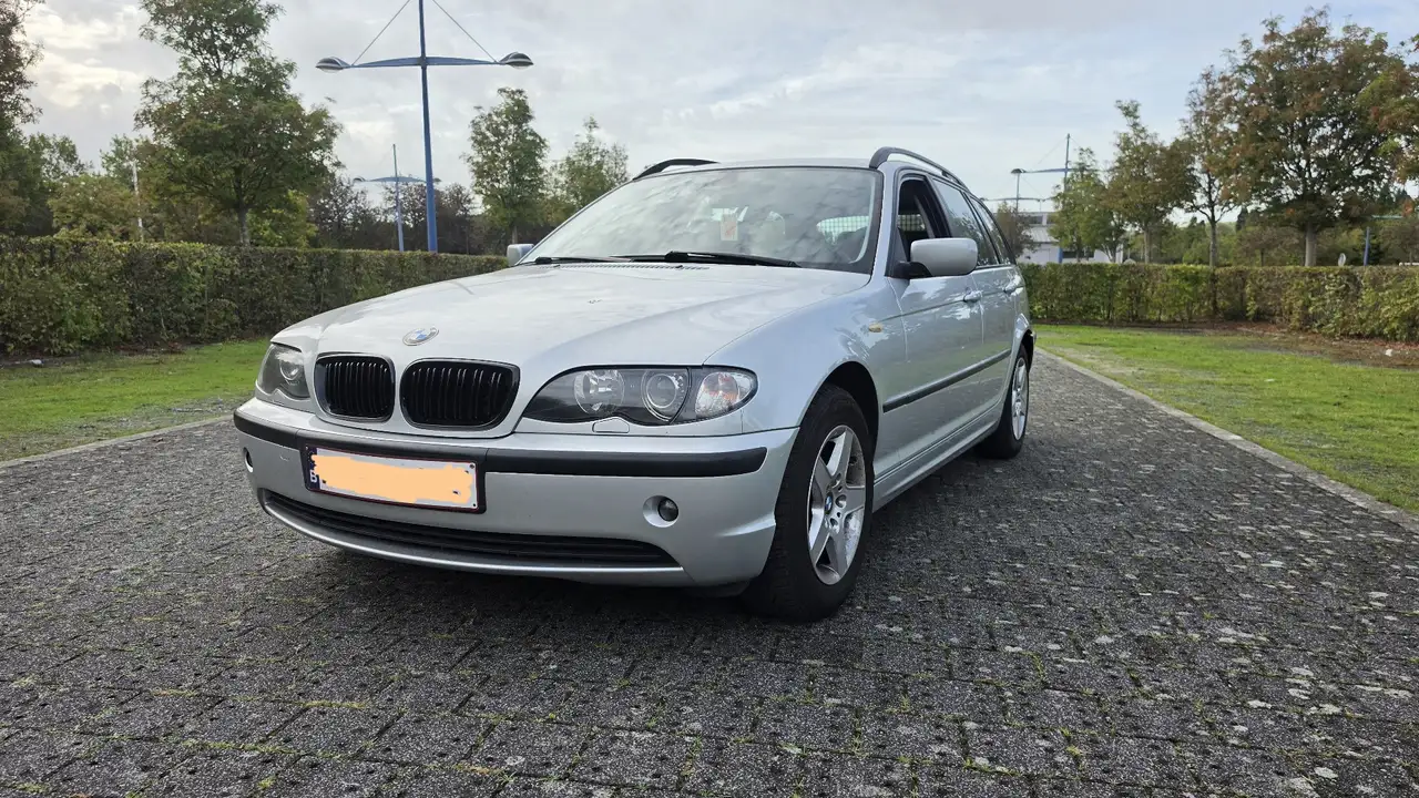 BMW 318