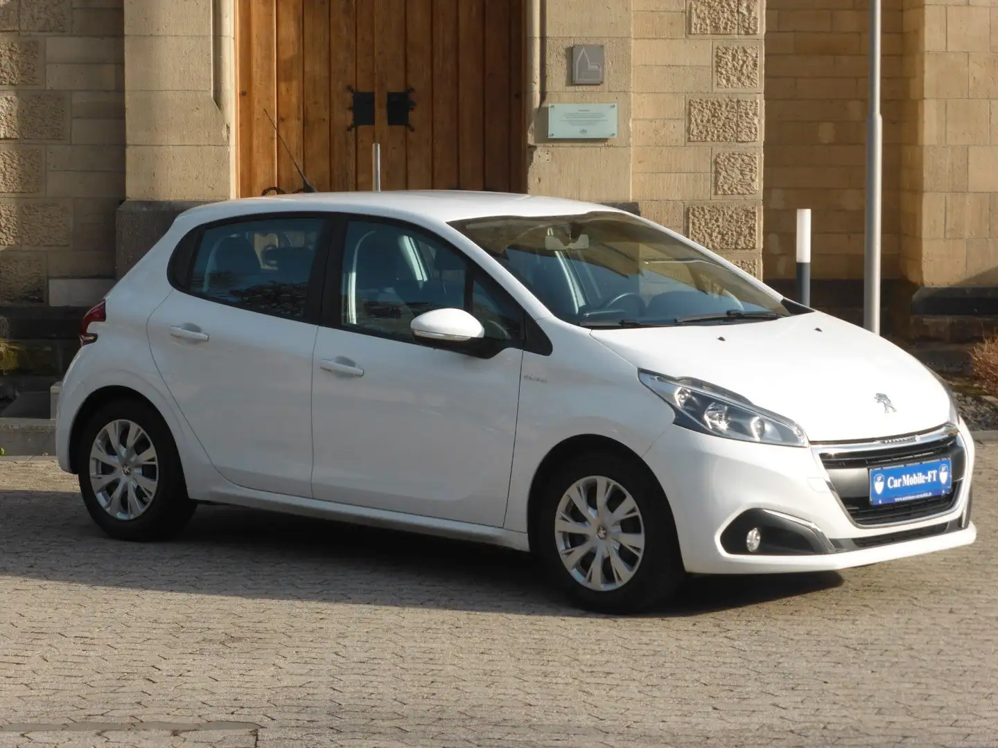 Peugeot 208 Active*MOVE*2HD*KLIMA*TEMPOMAT*SITZHEIZUNG* - 1
