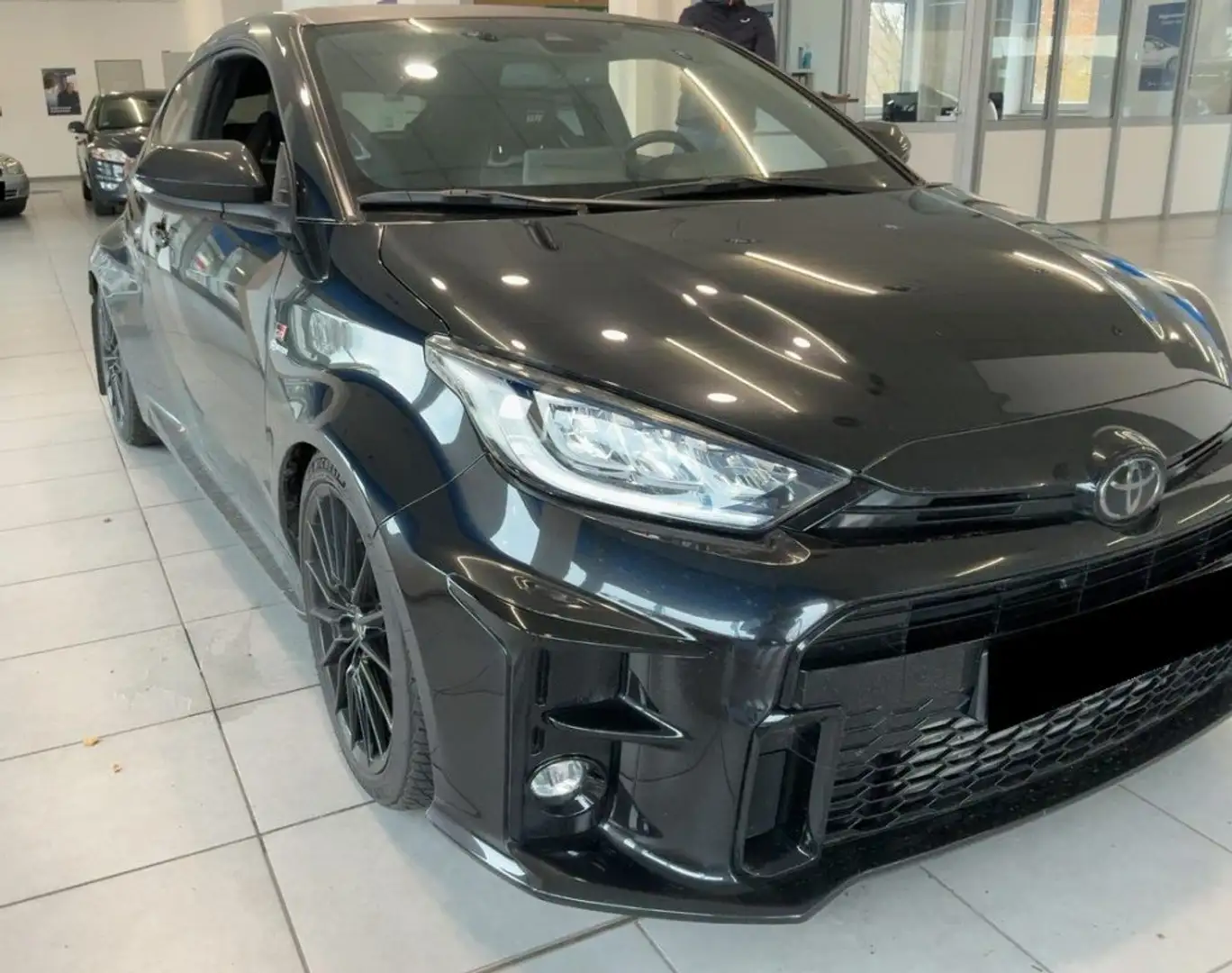 Toyota Yaris 1.6 Turbo 3 porte GR Yaris PRONTA CONSEGNA Nero - 2