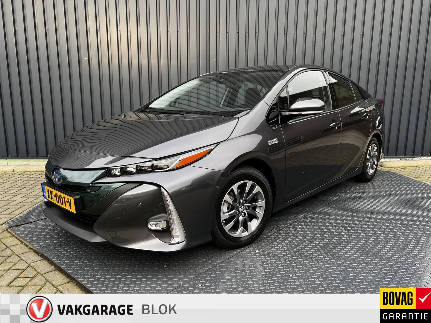 Toyota Prius 1.8 Plug-in Hybride Business Plus | JBL | Head Up Grey - 1