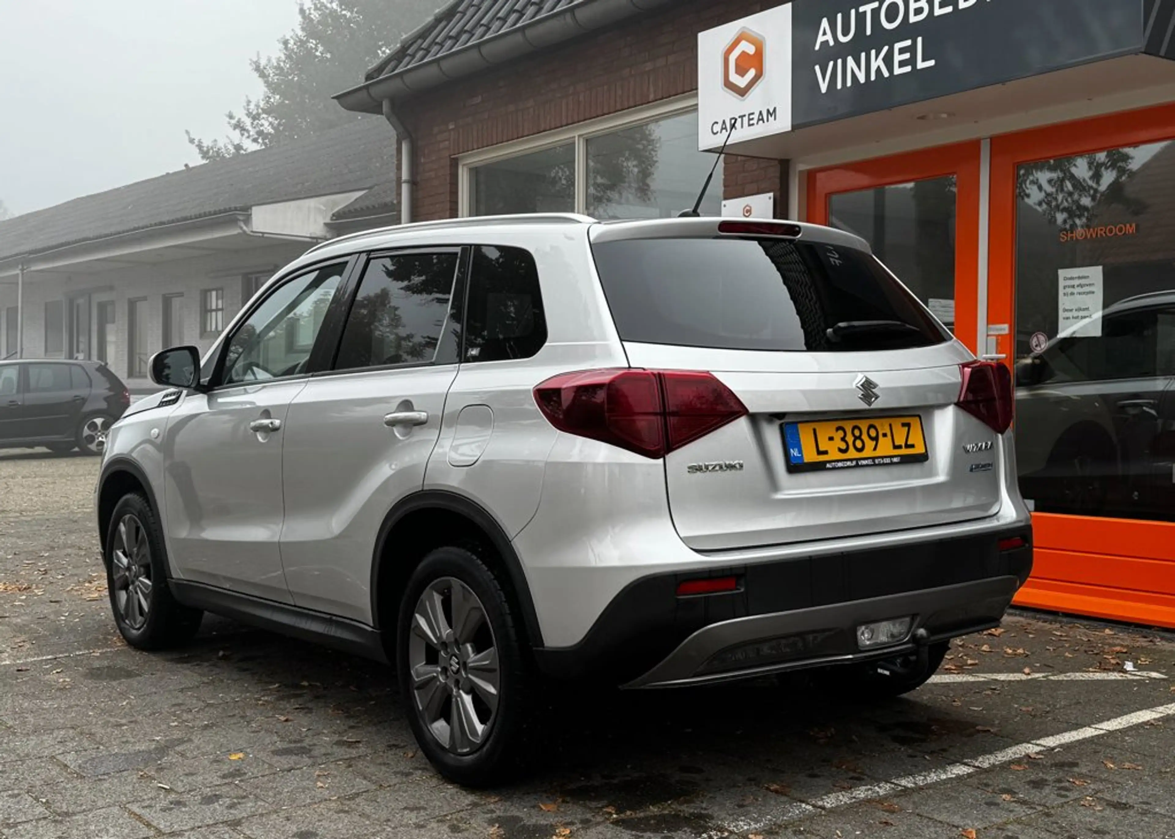 Suzuki Vitara 1.4 Boosterjet Select Smart Hybrid — photo 12