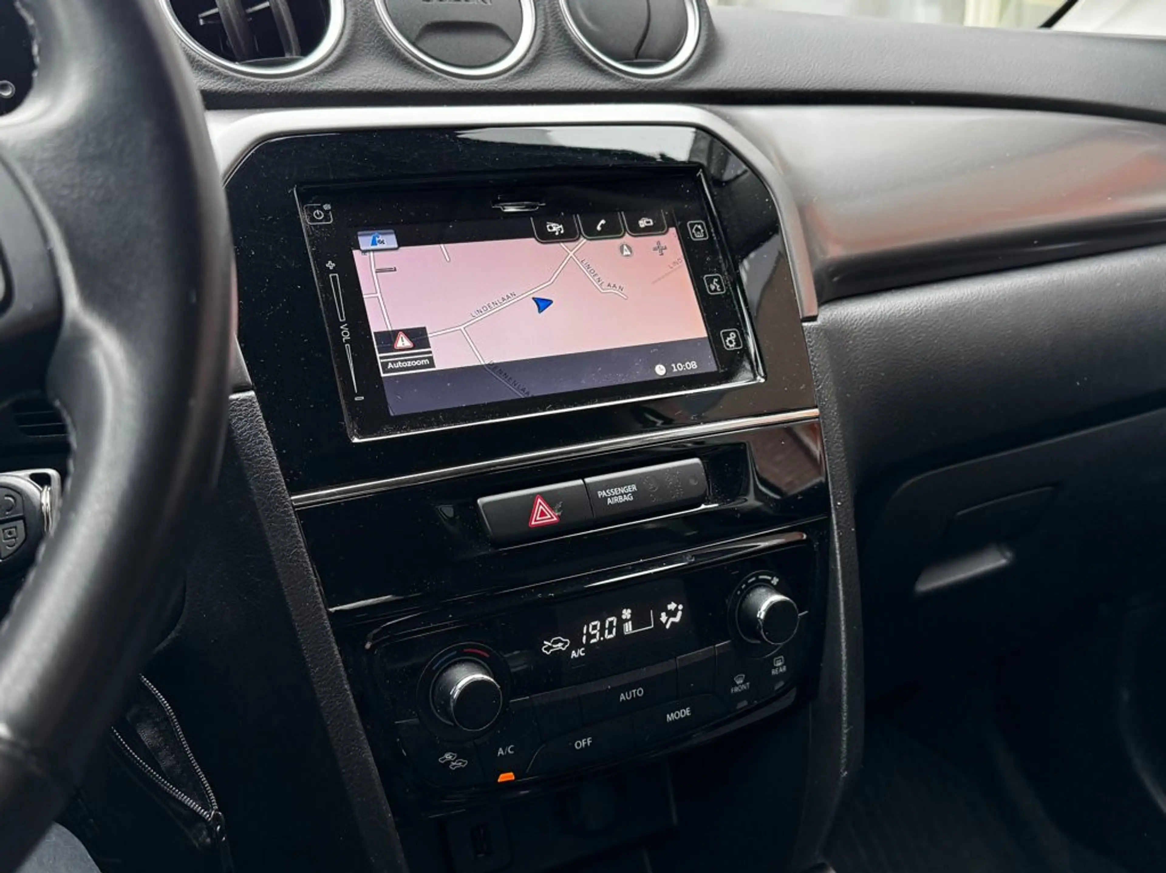 Suzuki Vitara 1.4 Boosterjet Select Smart Hybrid — photo 7