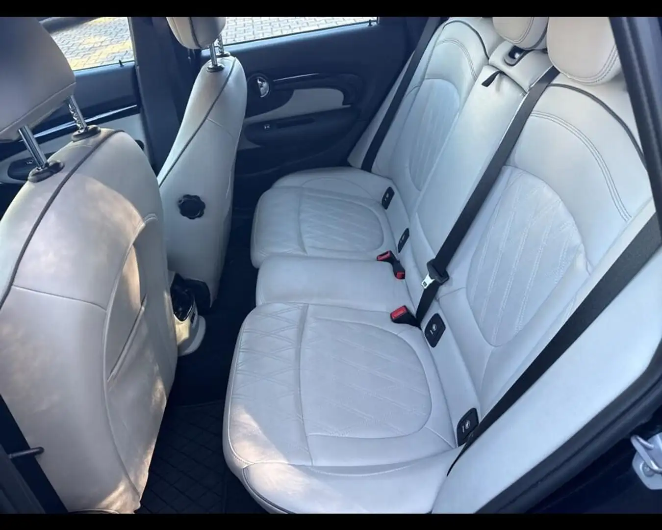 MINI One D Clubman 1.5 One D Mayfair Edition Auto Noir - 2