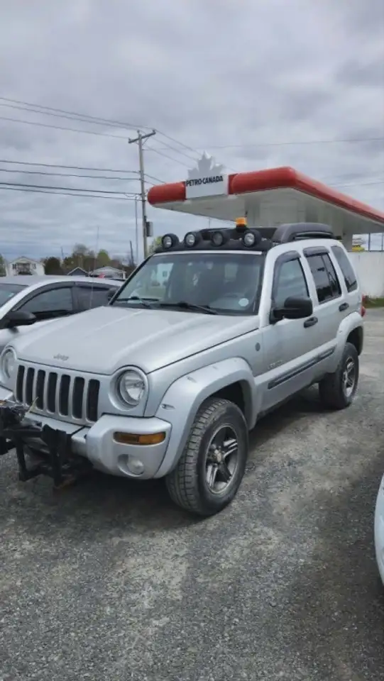 Jeep Liberty снимка Jeep Liberty