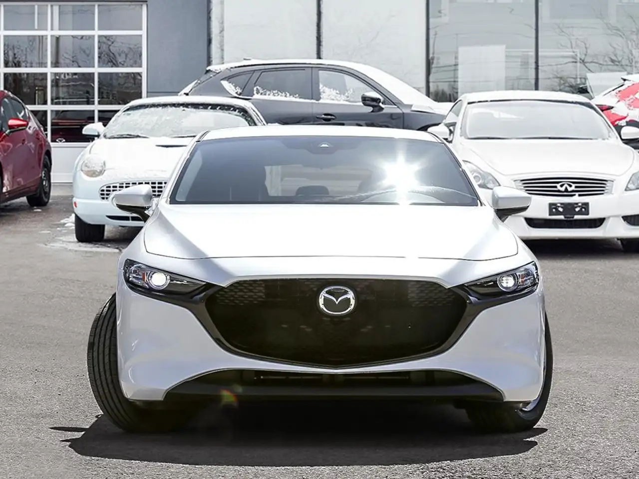 Mazda 3 снимка Mazda 3