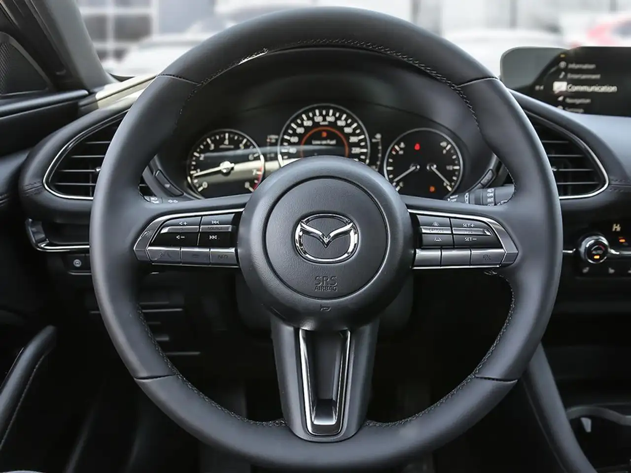 Mazda 3 снимка Mazda 3