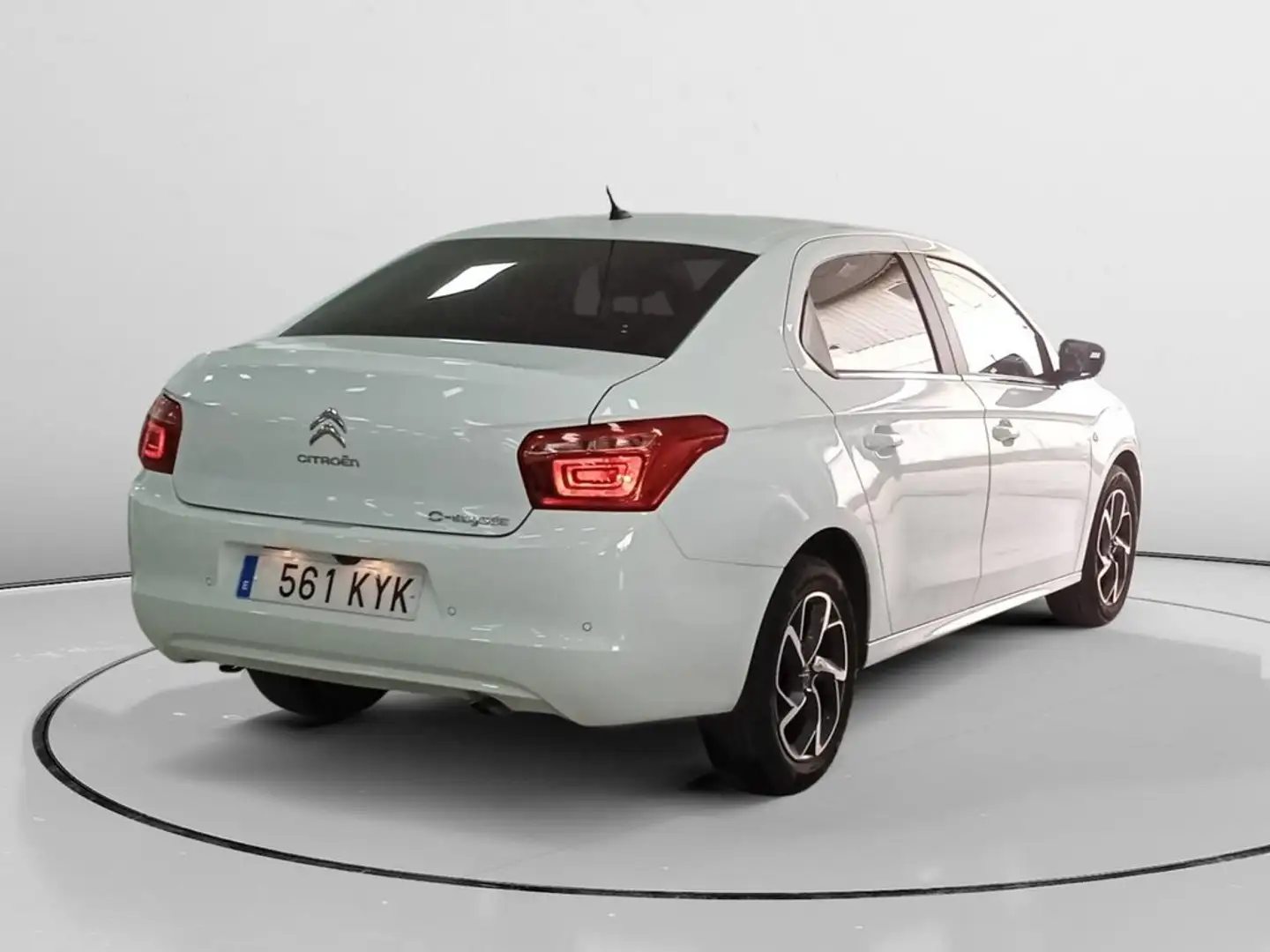 Citroen C-Elysée 1.2 PureTech 82 Shine Blanc - 2
