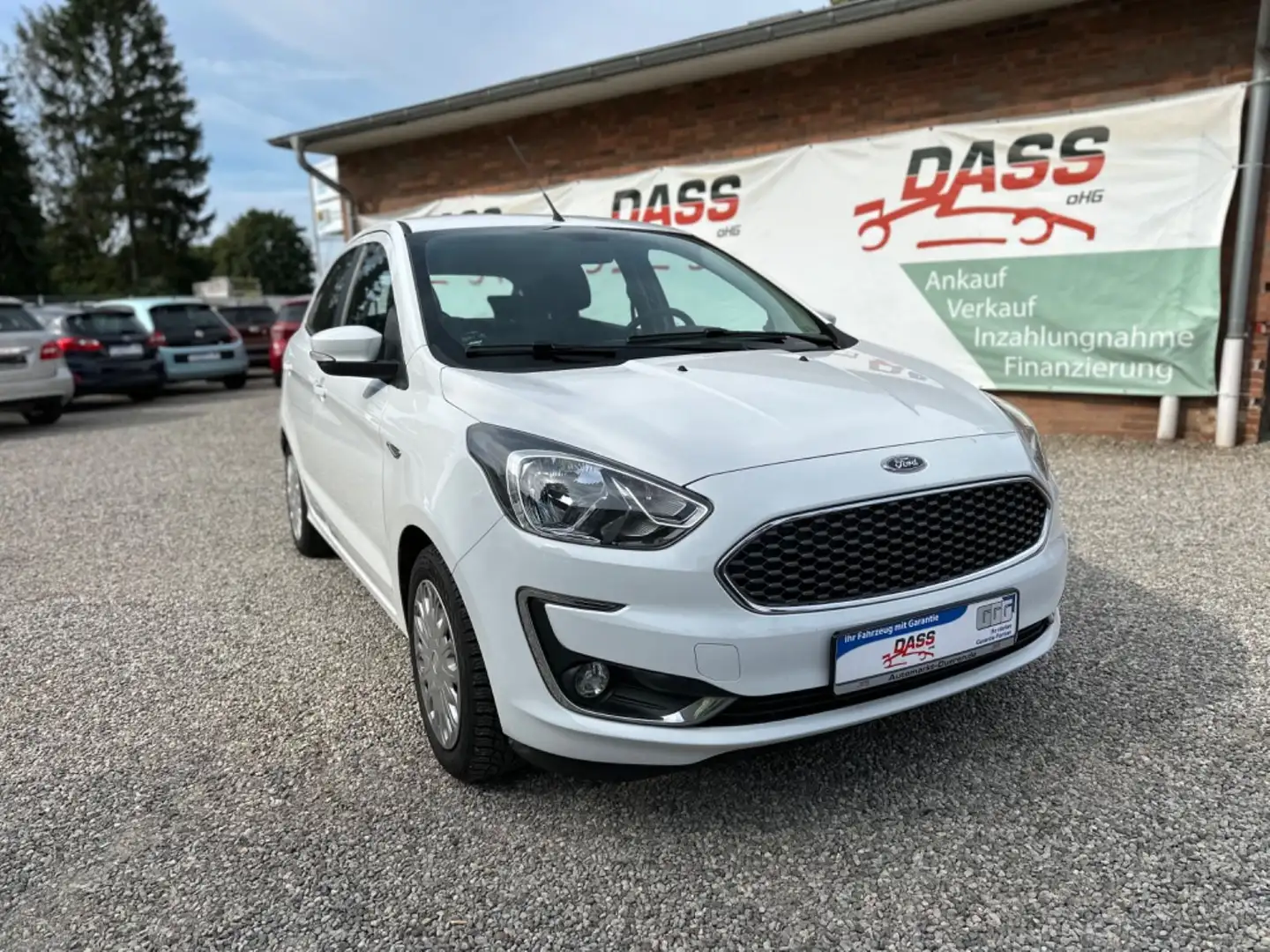 Ford Ka/Ka+ KA+ Cool&Connect Білий - 1