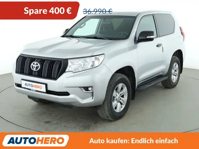Toyota Land Cruiser 2.8 D-4D *TEMPO*KLIMA*PDC*