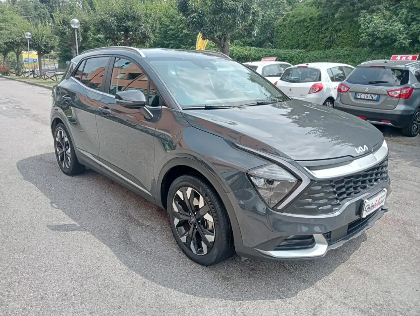 Kia Sportage 1.6 TGDi PHEV AWD AT Style PLUG-IN 4WD Grigio - 1