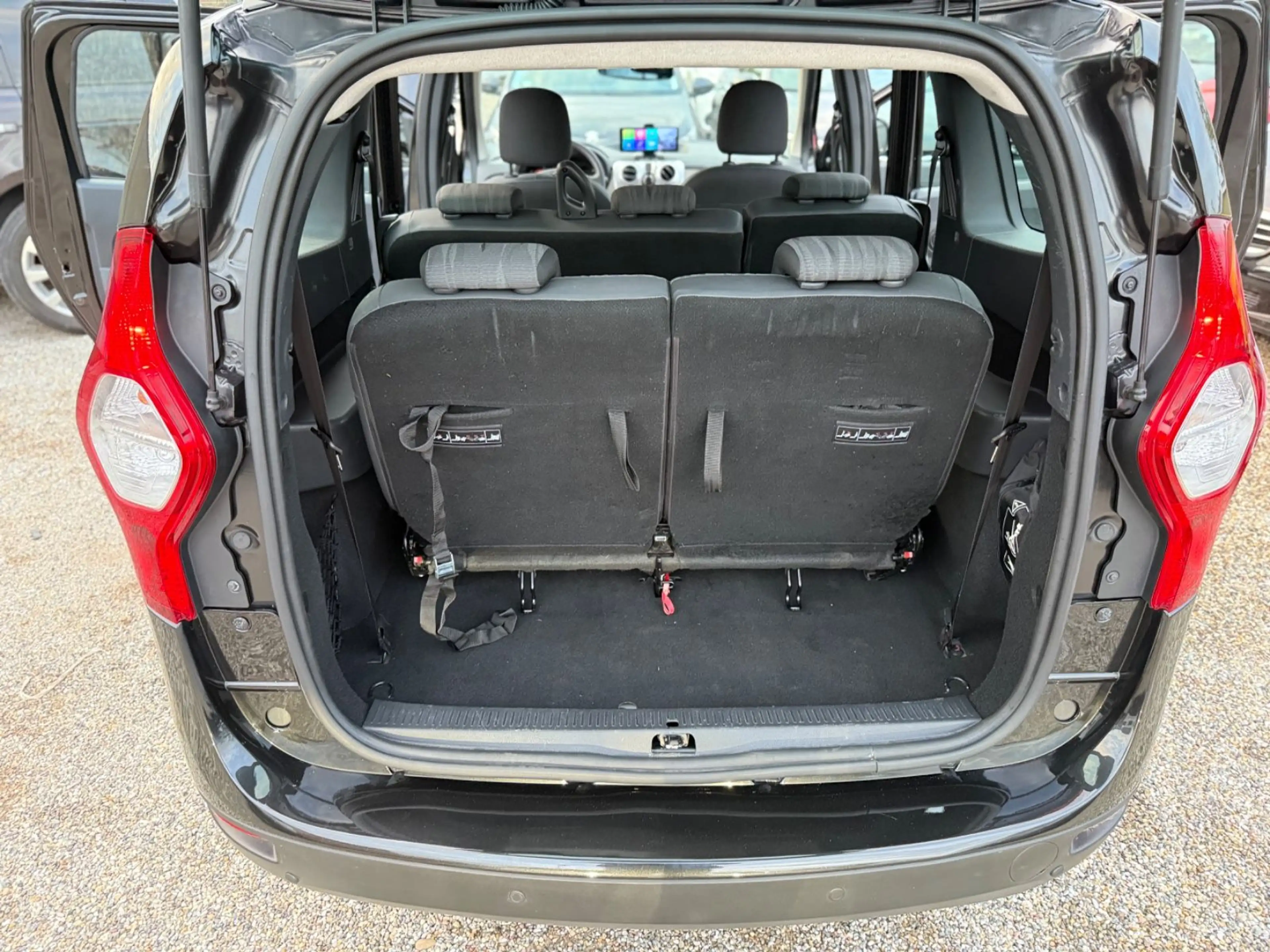 Dacia Lodgy Ambiance /KLIMA/7-SITZER/NAVI/KAMERA/1HAND — photo 13