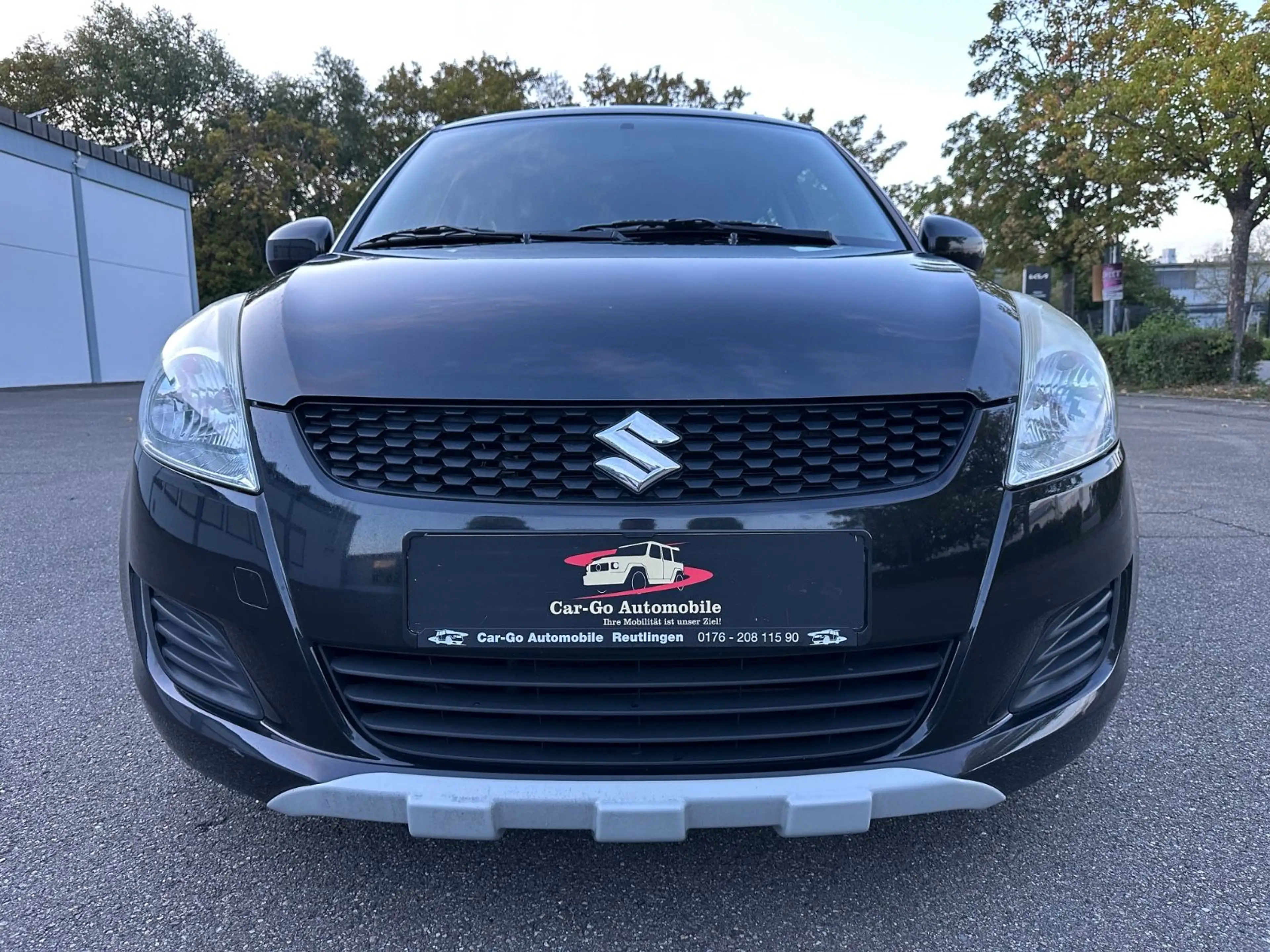 Suzuki Swift Club*1.Hd*Automatik*Klima*ZV*USB*8xbrft. — photo 8