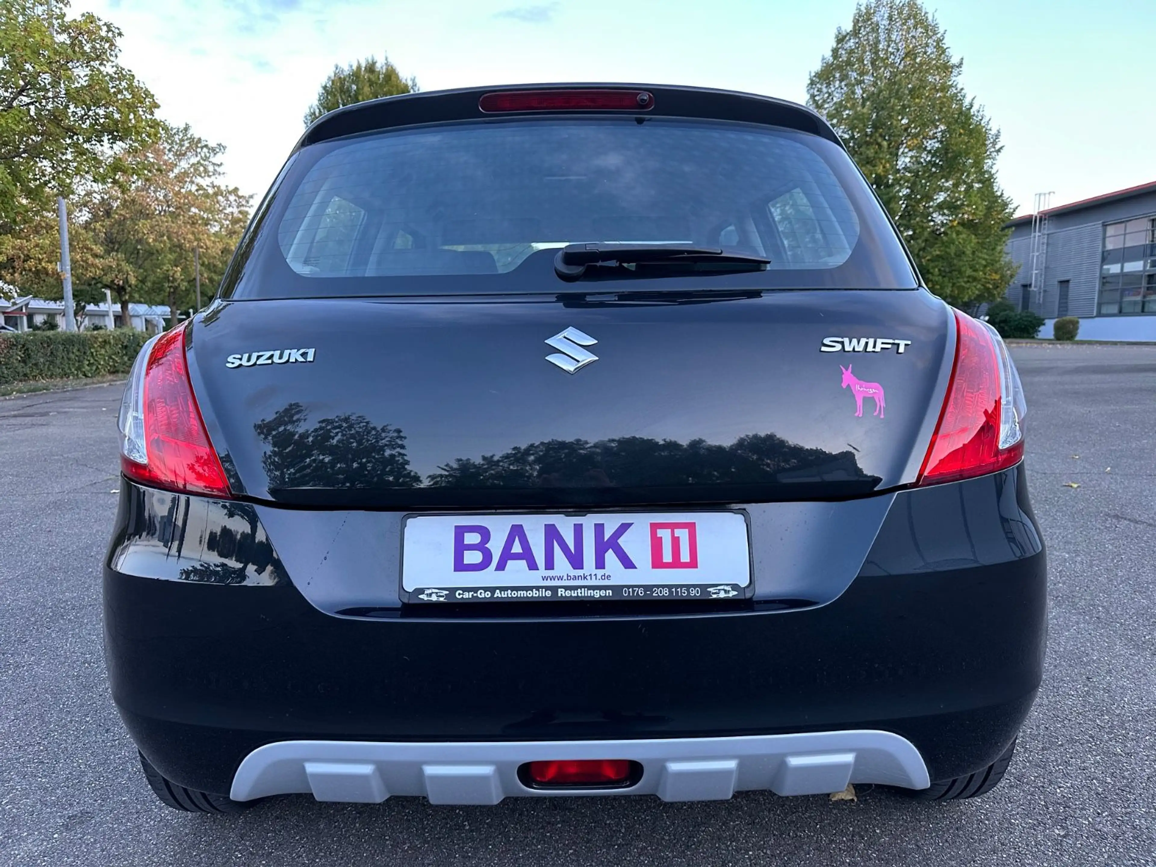 Suzuki Swift Club*1.Hd*Automatik*Klima*ZV*USB*8xbrft. — photo 4