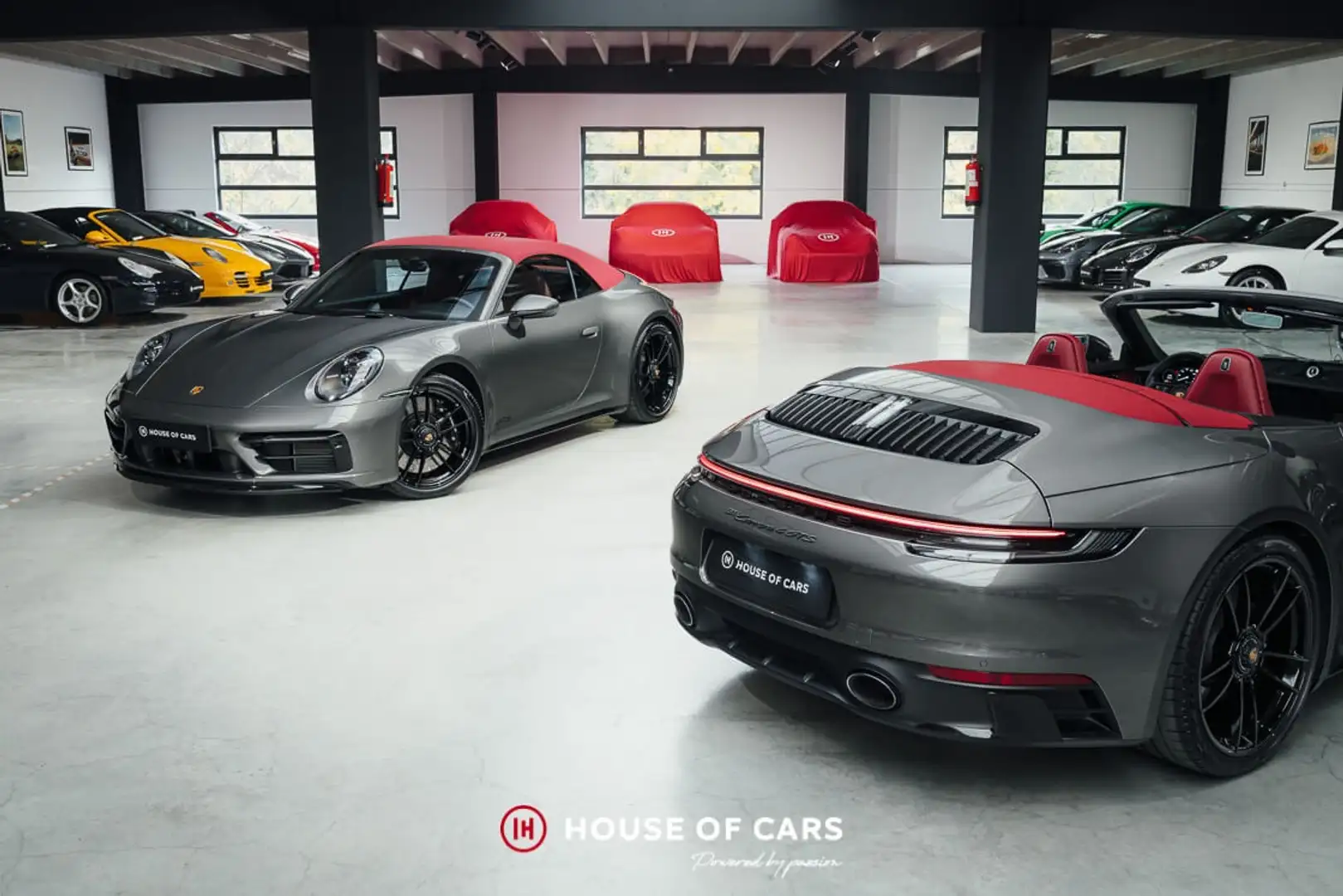 Porsche 992 .1 CARRERA 4 GTS CABRIOLET PDK PORSCHE APPROVED Gris - 1