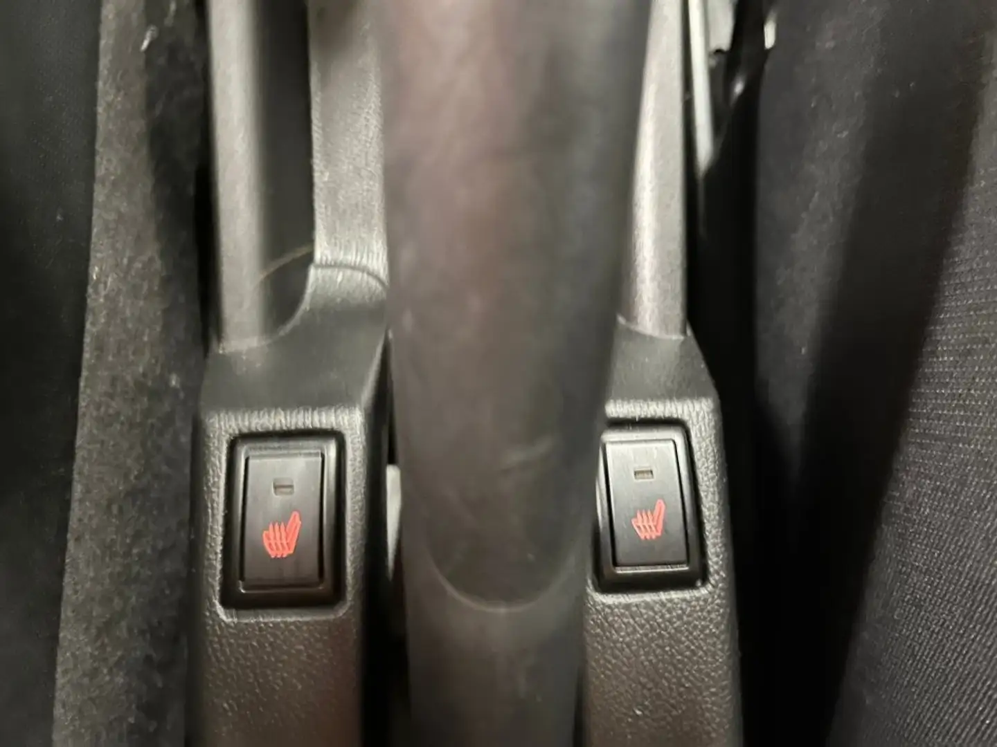 Suzuki Swift 1.2 DJ HYBRID ALLGRIP shine Rouge - 2