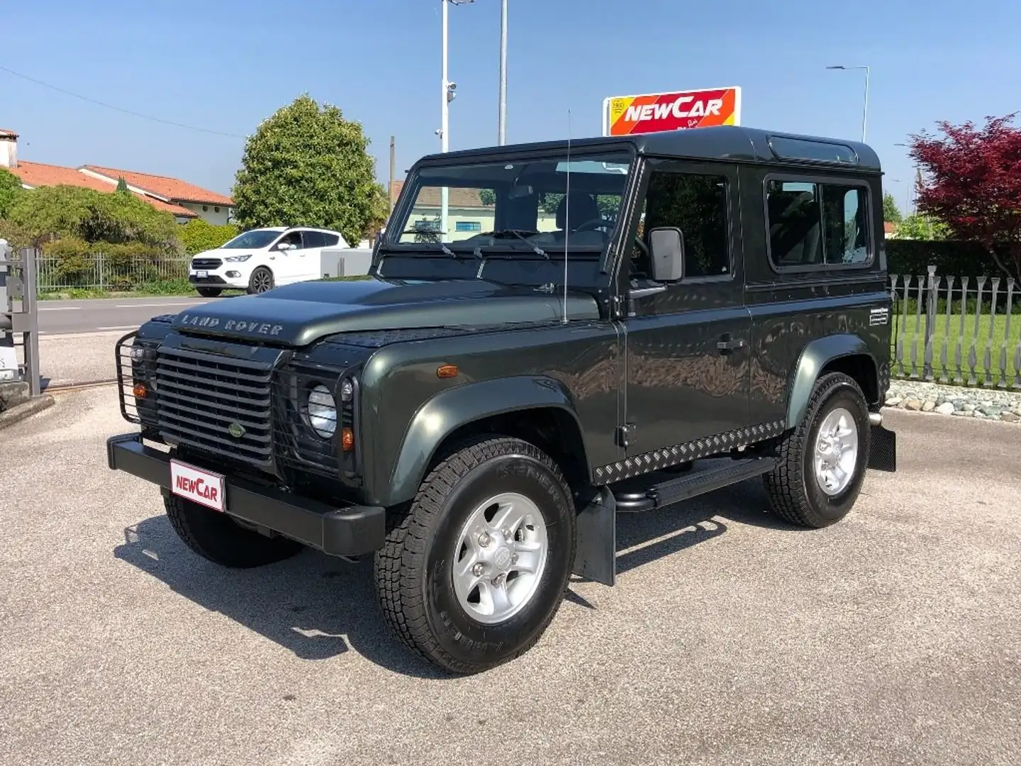 Land Rover Defender Defender 90 2.4 td S SW Verde - 1