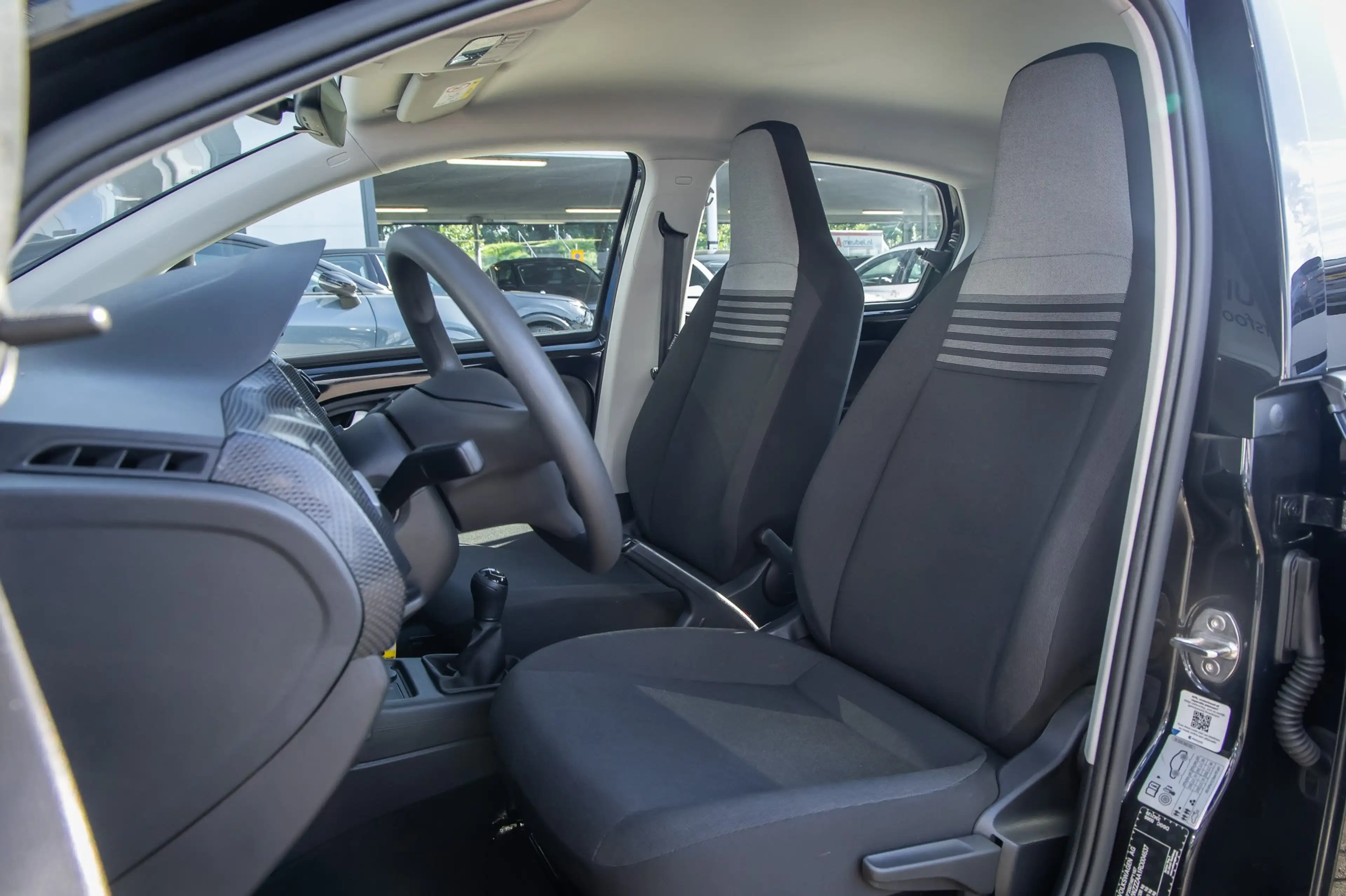 Volkswagen up! 1.0 | Airco | 5-deurs | Telefoonintegratie | Deale — photo 14