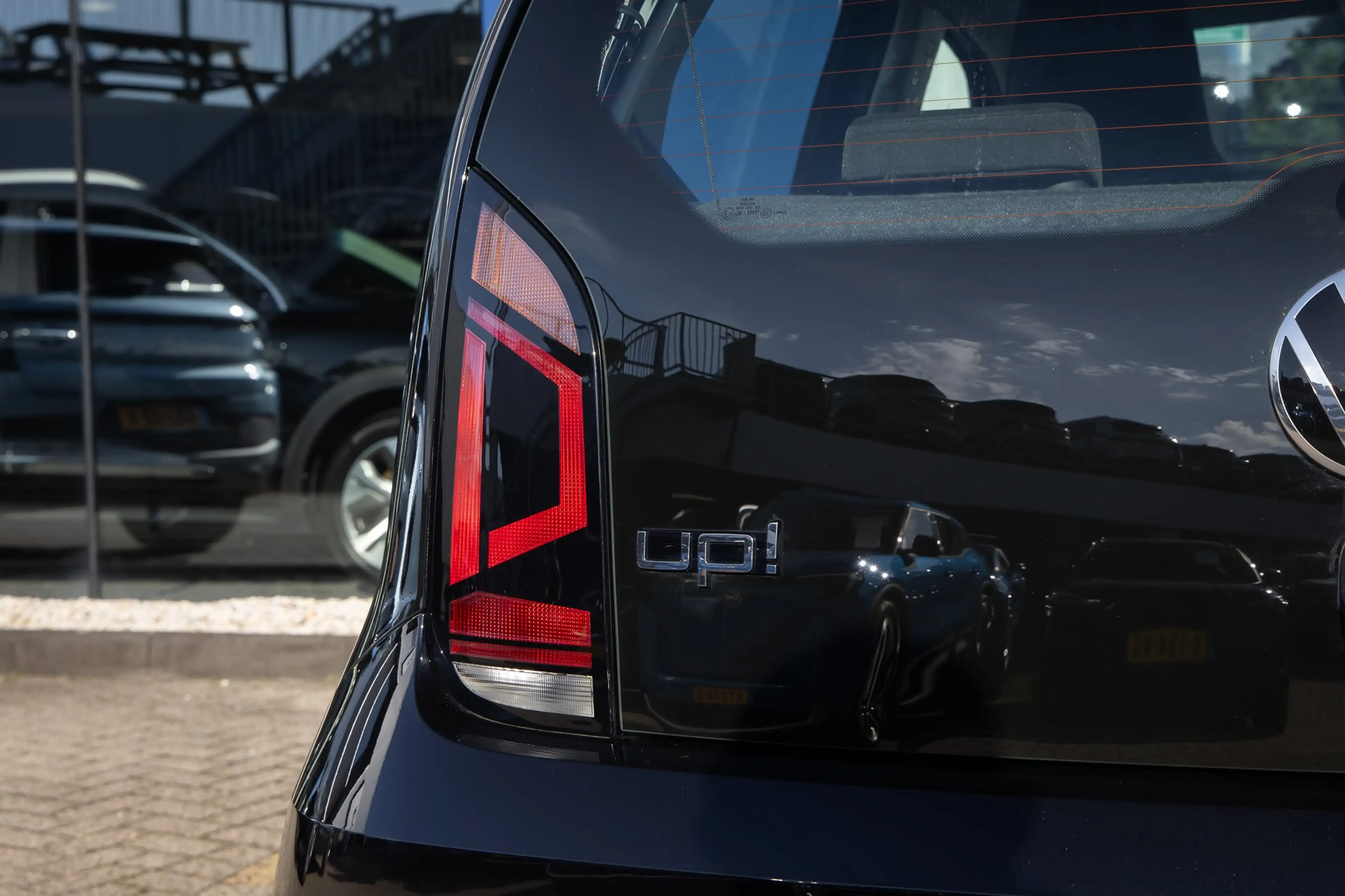 Volkswagen up! 1.0 | Airco | 5-deurs | Telefoonintegratie | Deale — photo 8