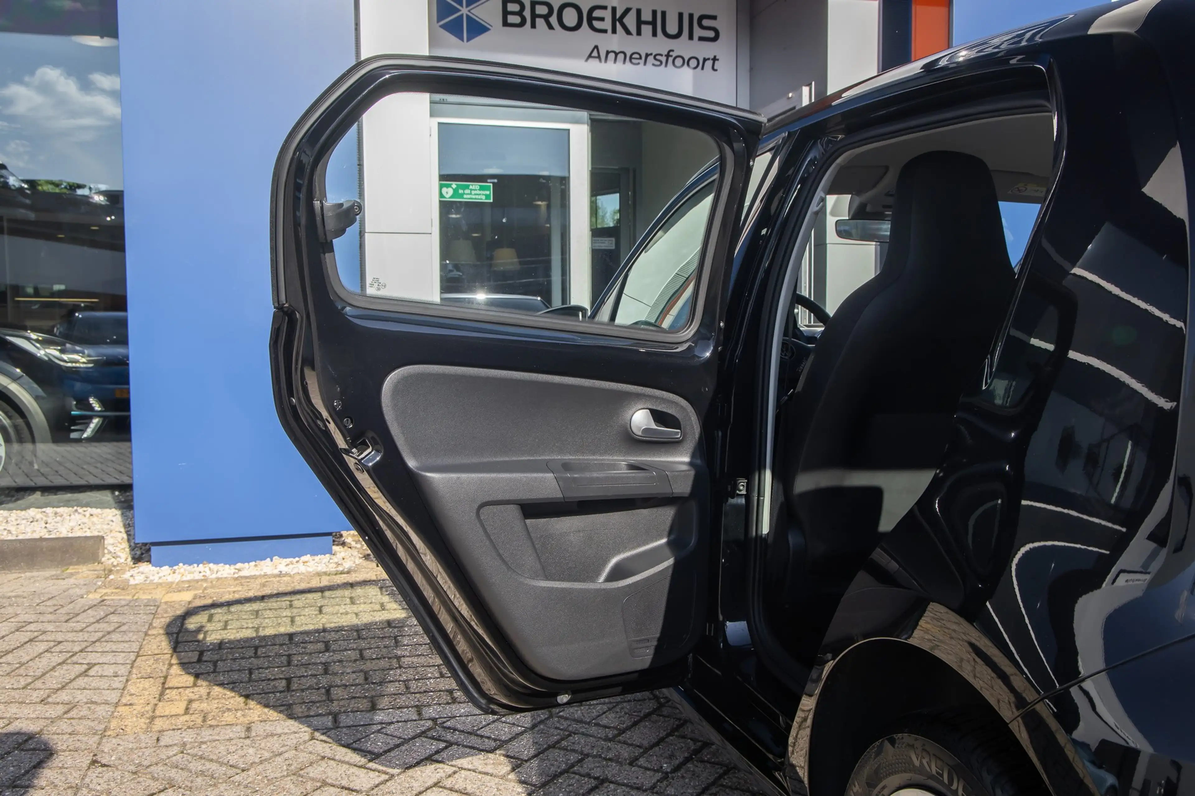 Volkswagen up! 1.0 | Airco | 5-deurs | Telefoonintegratie | Deale — photo 11