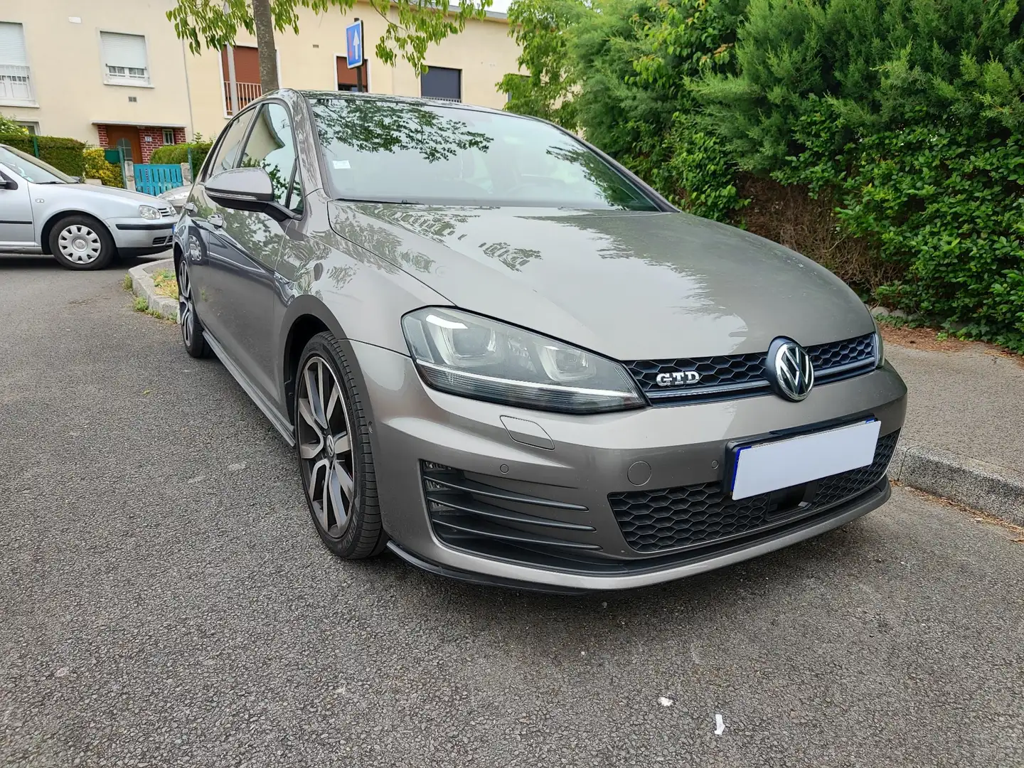 Volkswagen Golf 2.0 TDI 184 BlueMotion Technology FAP DSG6 GTD Grigio - 1
