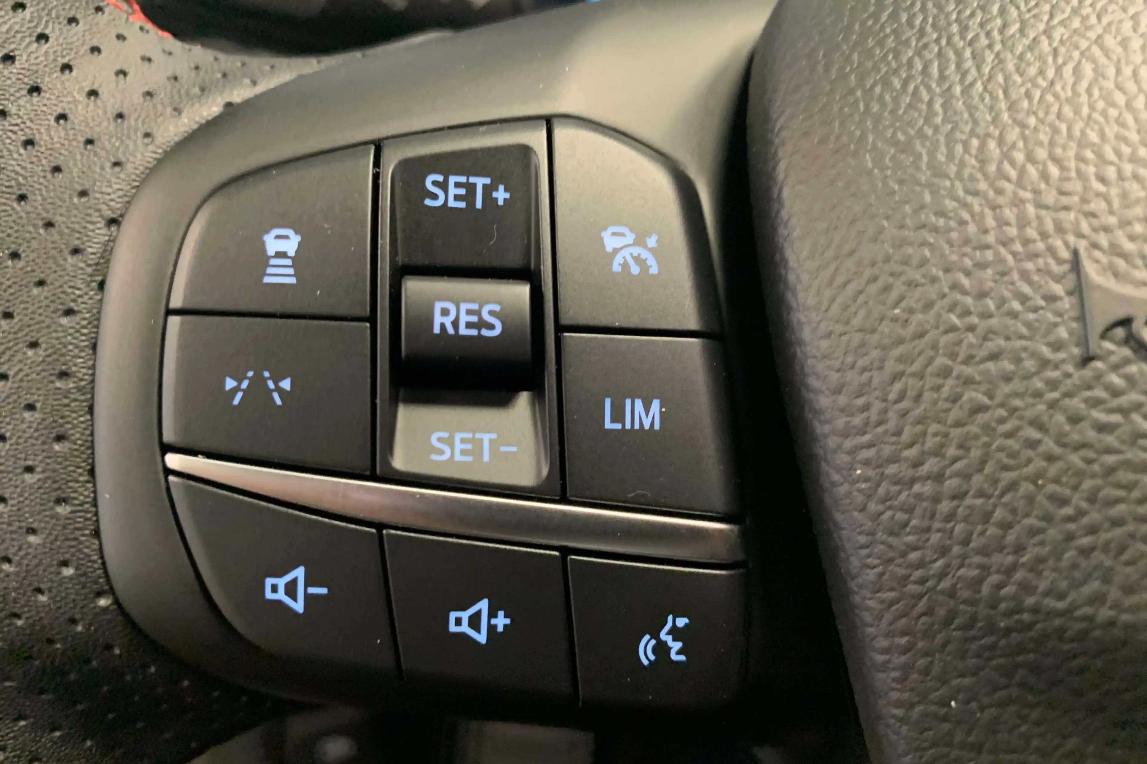 Ford Kuga 2.5 PHEV ST-Line X | Inklapbare trekhaak | All-Sea — photo 15