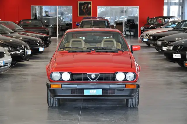 Alfa Romeo Alfetta GTV 2.0