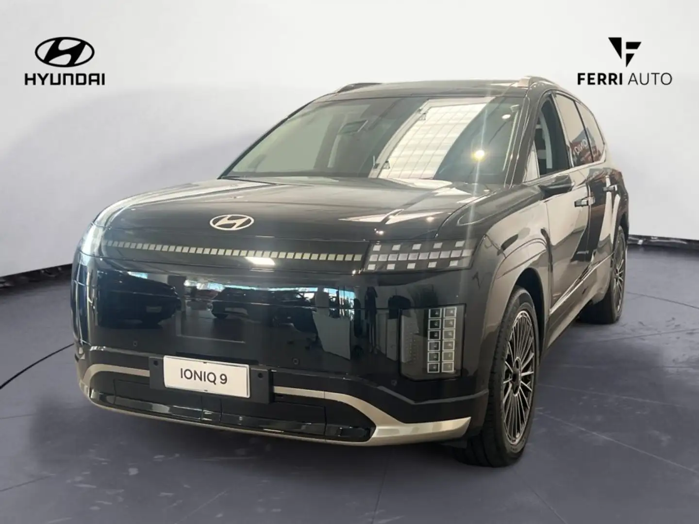 Hyundai IONIQ Ioniq 9 110KWh 4WD Calligraphy Performance Noir - 1