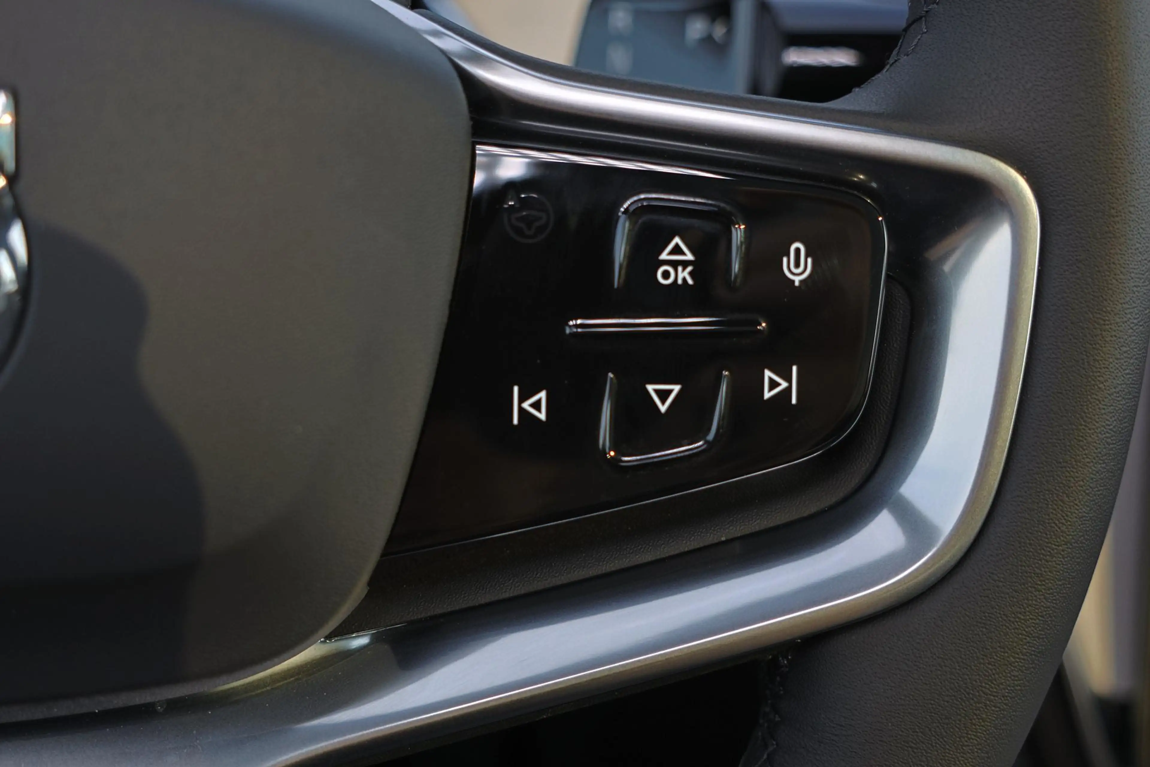 Volvo EX90 Performance Ultra 7p. 111 kWh - IntelliSafe Assist — photo 14