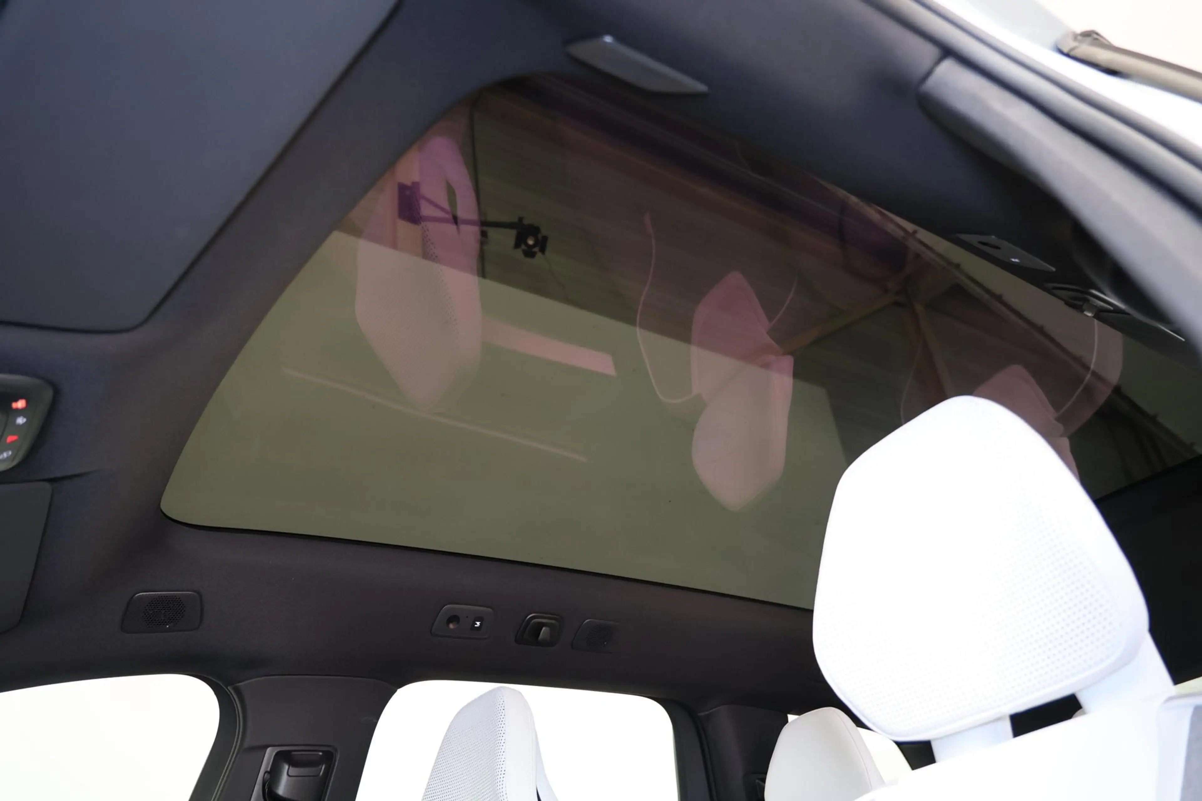 Volvo EX90 Performance Ultra 7p. 111 kWh - IntelliSafe Assist — photo 6