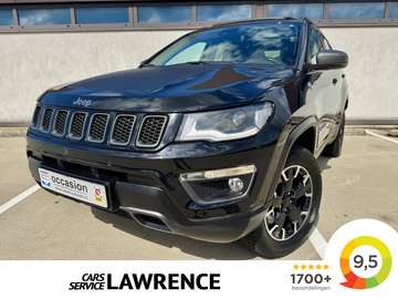 4xe 240 Plug-in Hybrid Electric Trailhawk Pano Lee