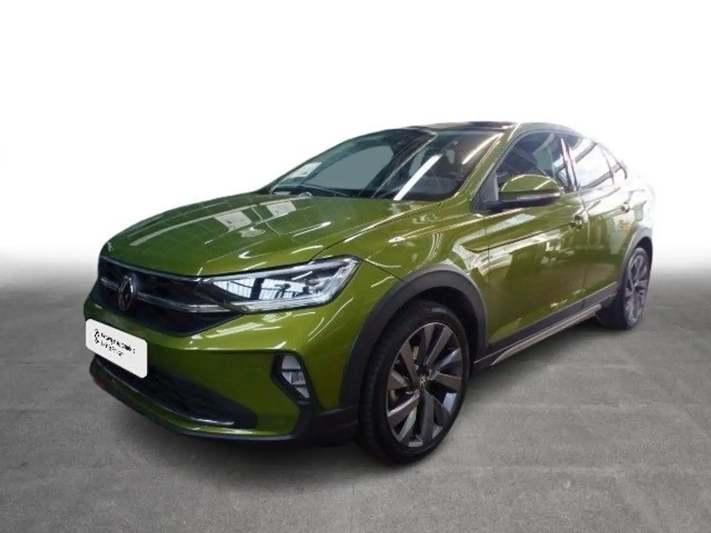 Volkswagen Taigo 1.5 TSI DSG Style Pano Nav Kamera Grün - 2