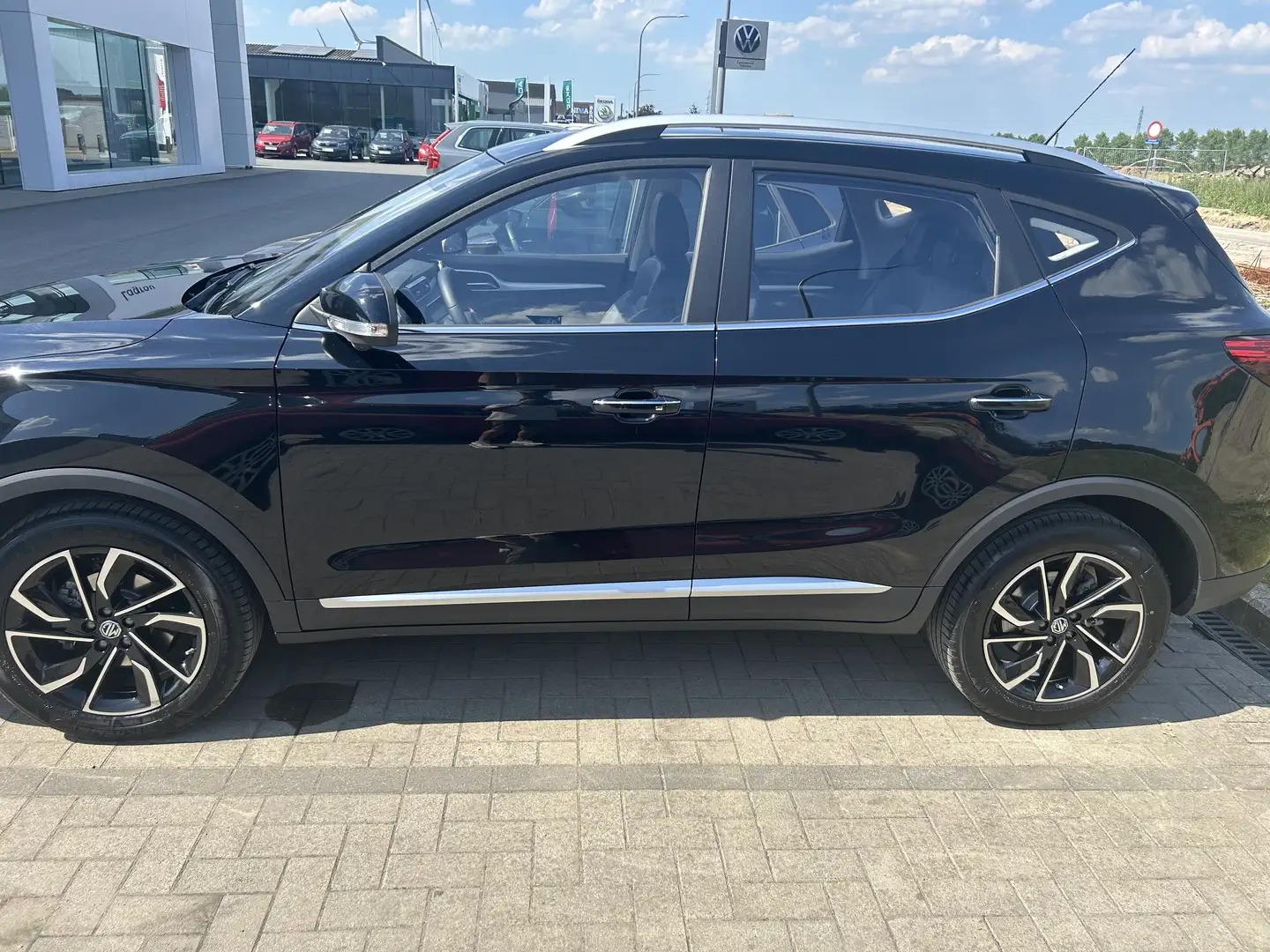 MG ZS ZS - 1