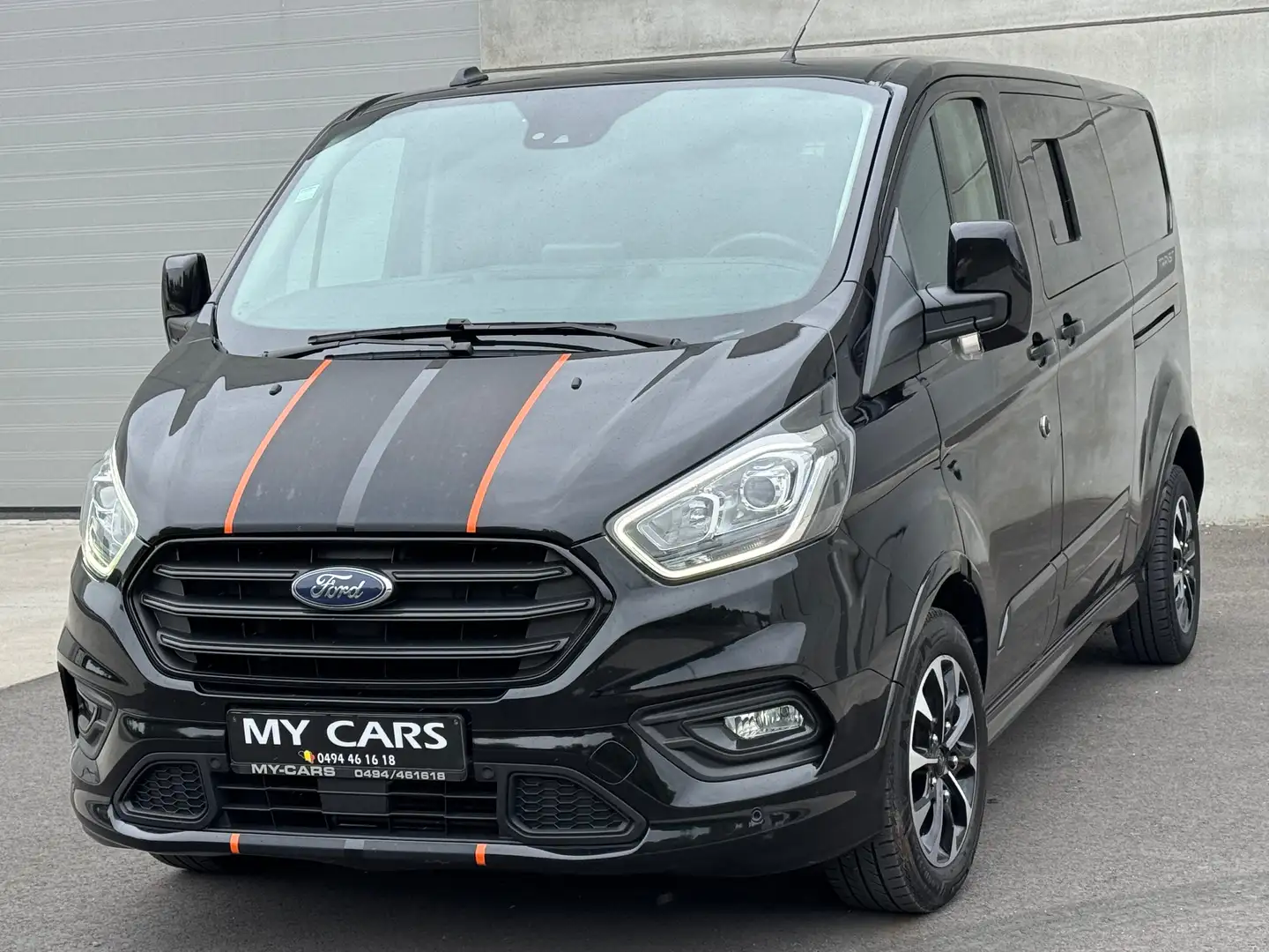 Ford Tourneo Custom Sport 2.0 Tdci 185 Cv 5 Places L2 H1 Double Cabine Zwart - 1