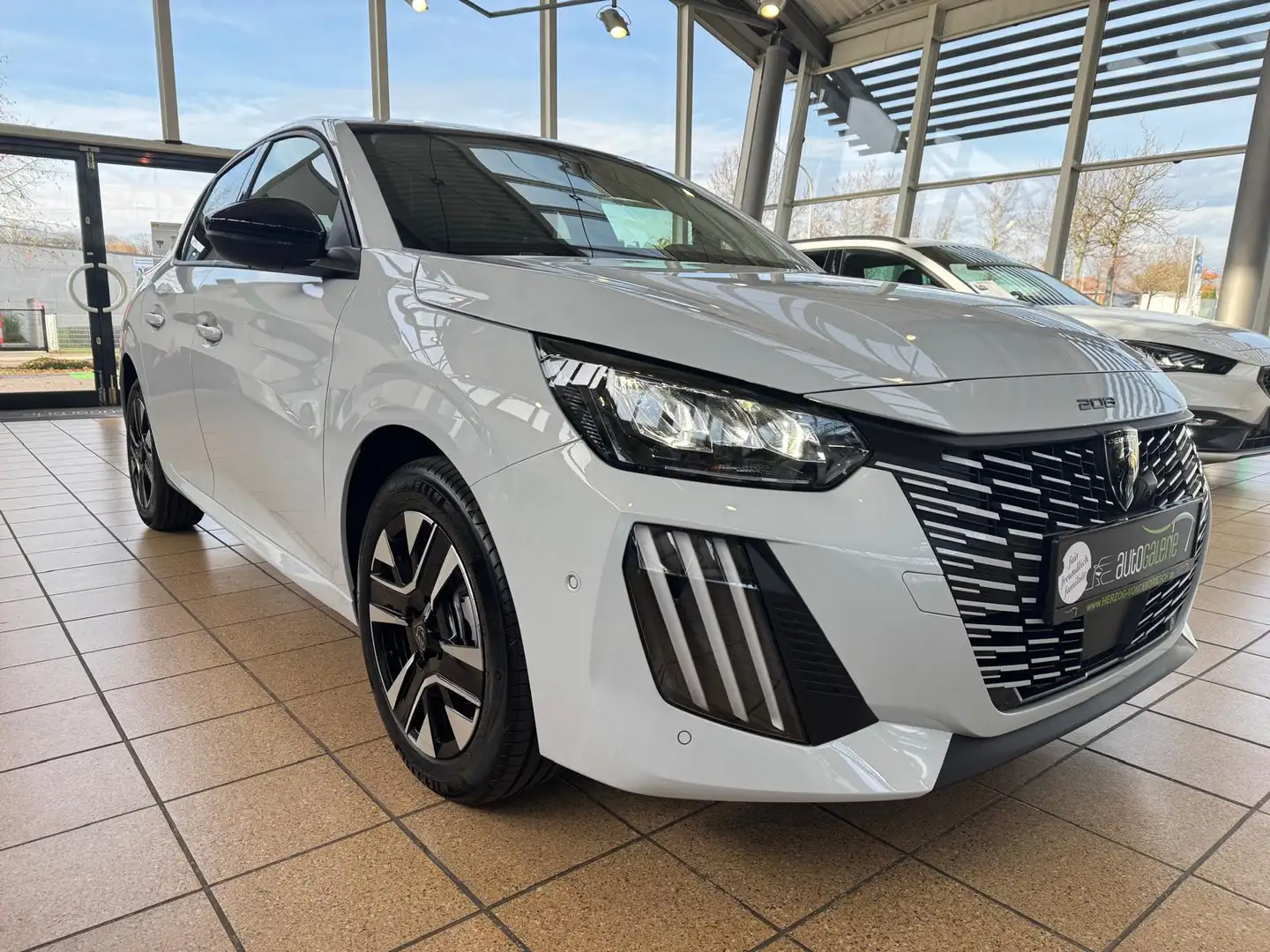 Peugeot 208 208 Hybrid 110 e-DSC6 Allure - 1