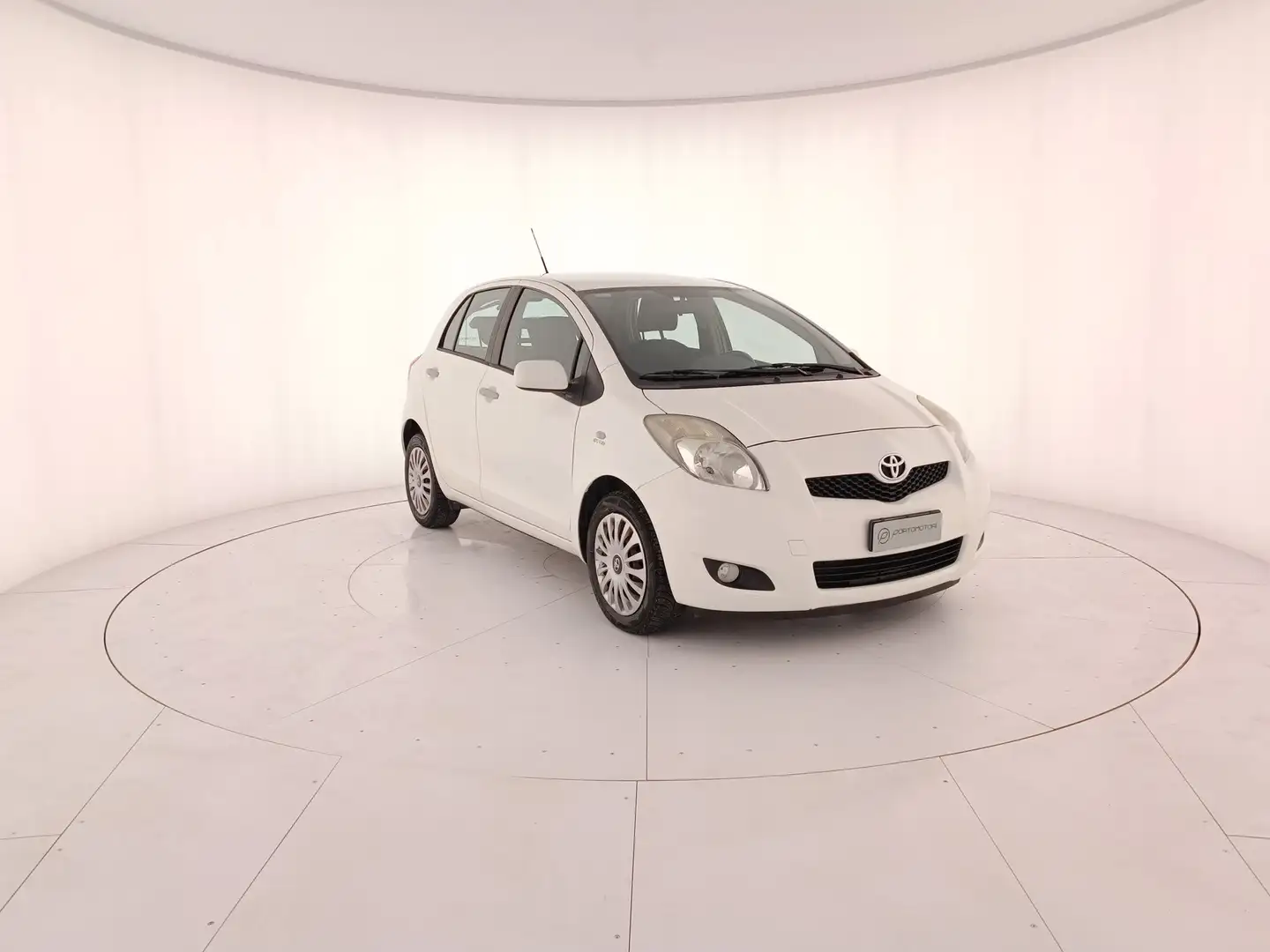 Toyota Yaris 1.3 5 porte Sol White - 2