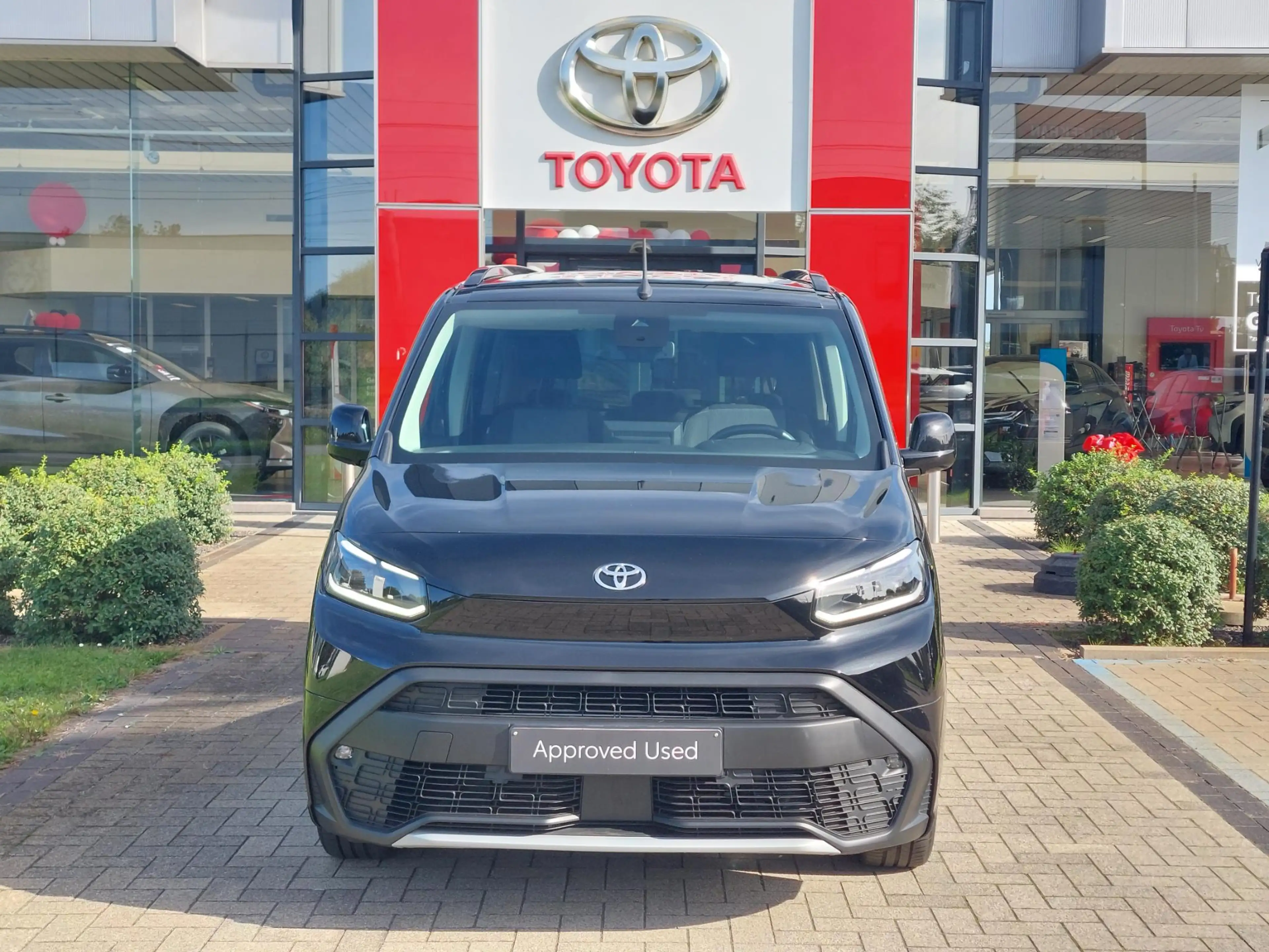 Toyota Proace City Verso 1.2i 81kW LWB Family — photo 7