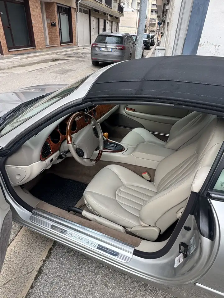 Jaguar XK8 Convertible 4.0, foto 5