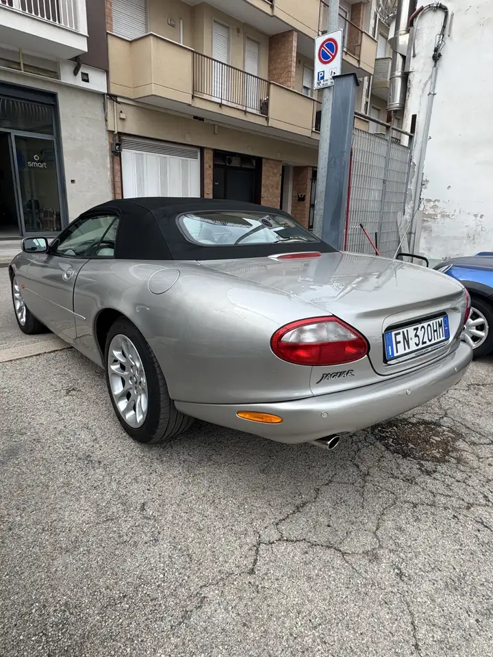 Jaguar XK8 Convertible 4.0, foto 3