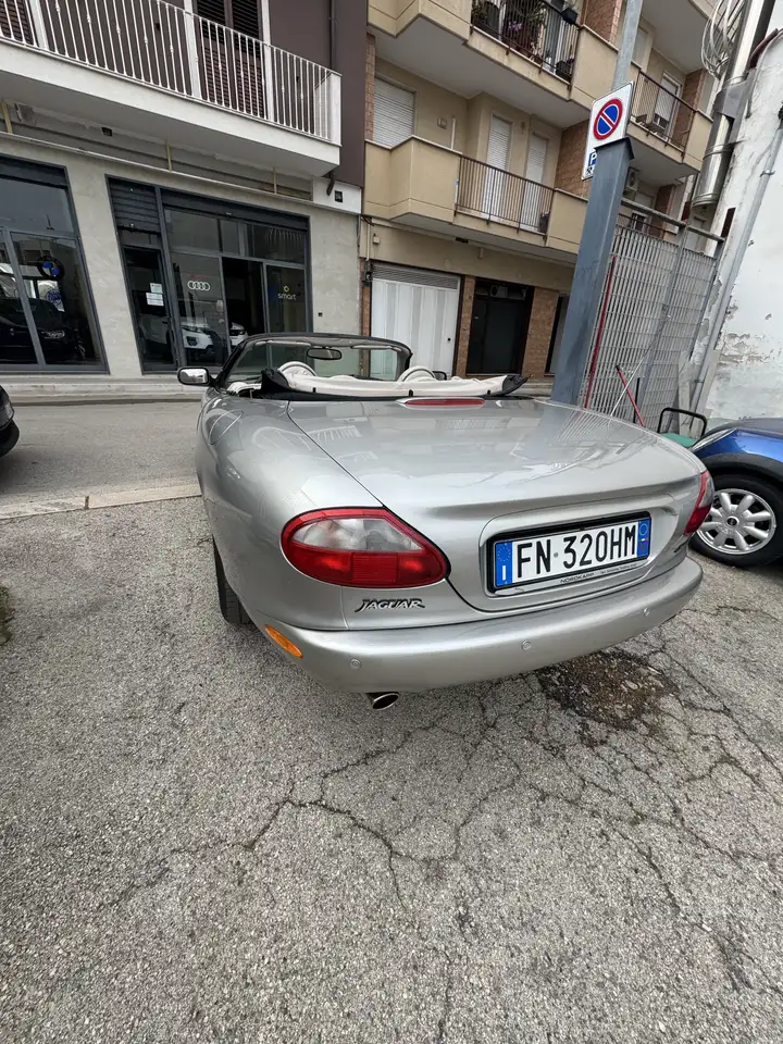 Jaguar XK8 Convertible 4.0, foto 12