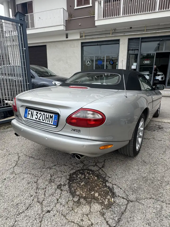 Jaguar XK8 Convertible 4.0, foto 4