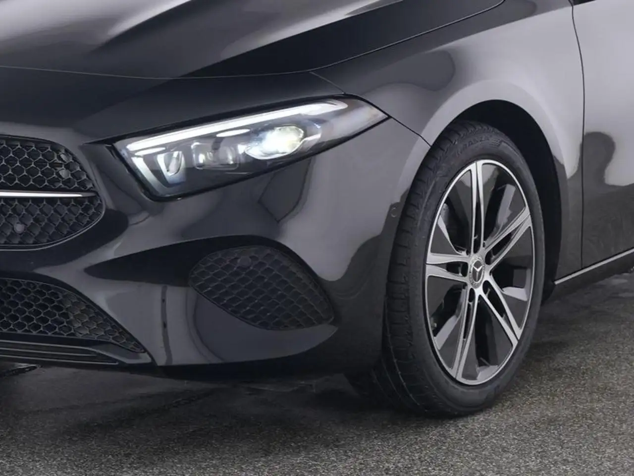 Mercedes-Benz A-Class Automatic Progressive Advanced, миниатюра 3