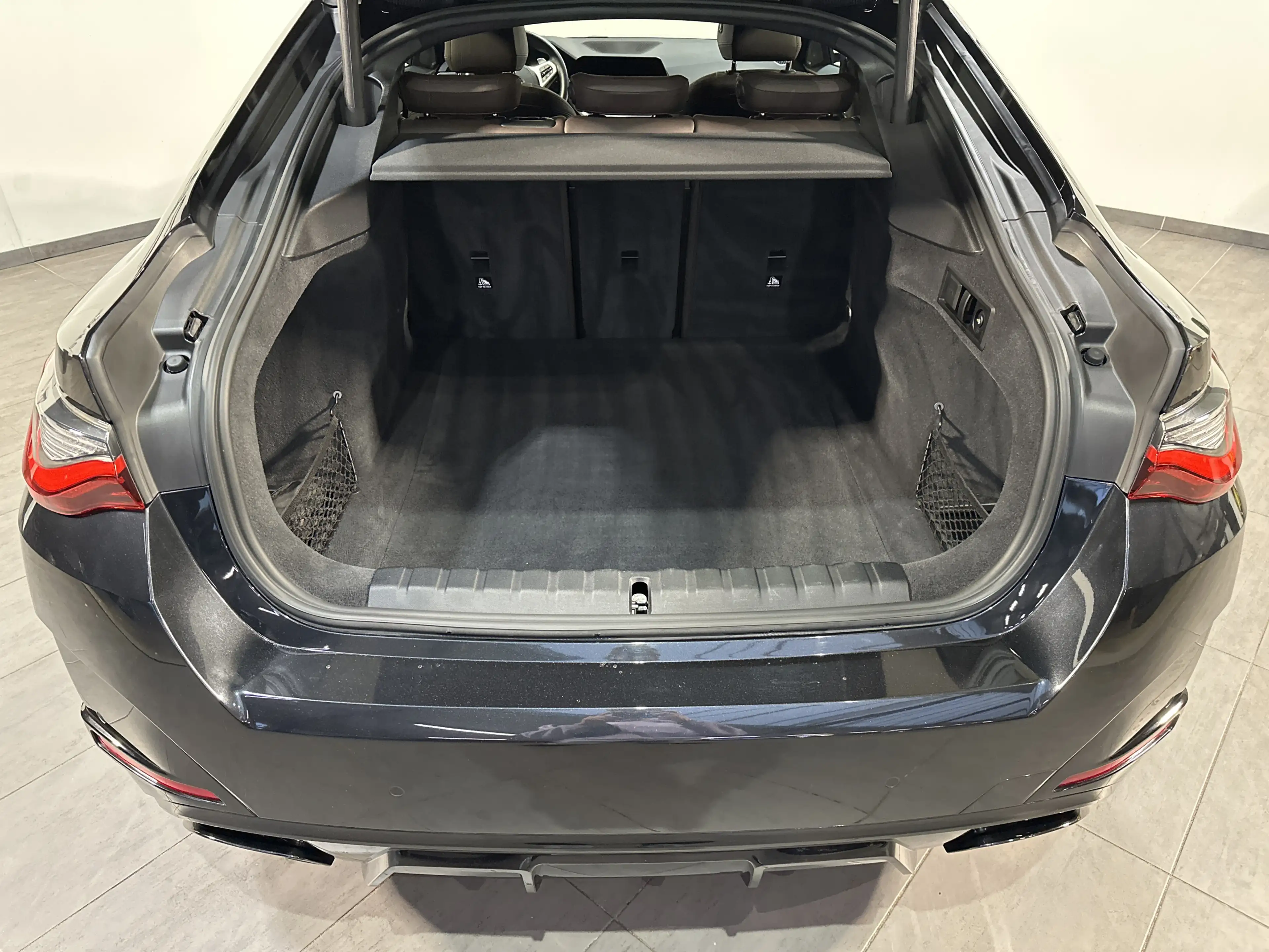 BMW 440 i Gran Coupé xDrive NAV+LED+HEAD-UP+AHK+19ZO+1HD — photo 6