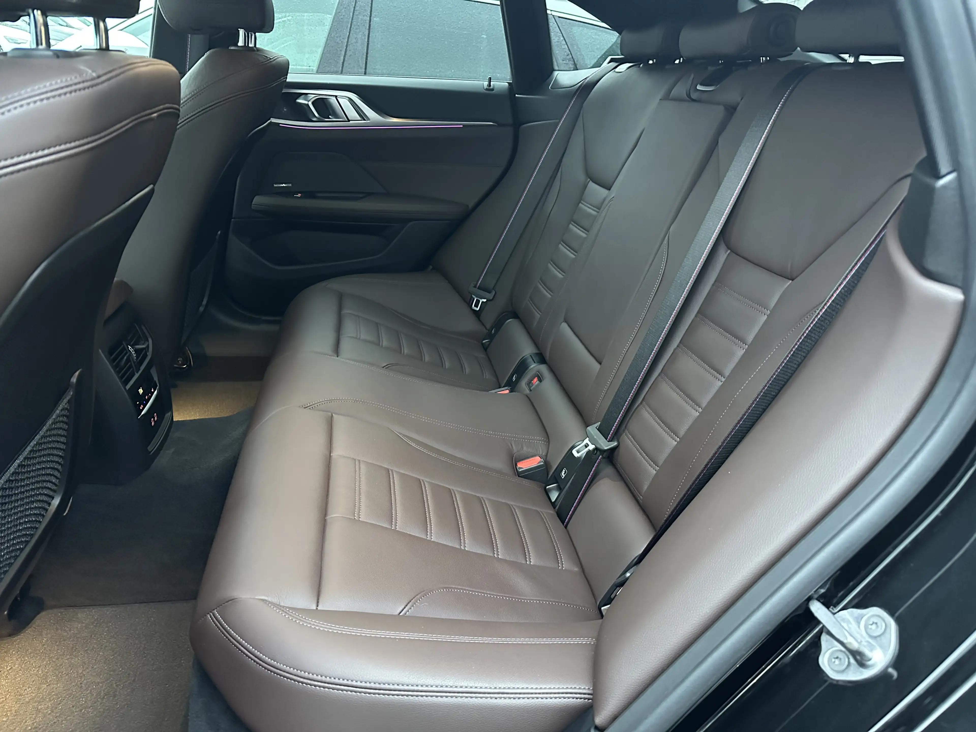 BMW 440 i Gran Coupé xDrive NAV+LED+HEAD-UP+AHK+19ZO+1HD — photo 11