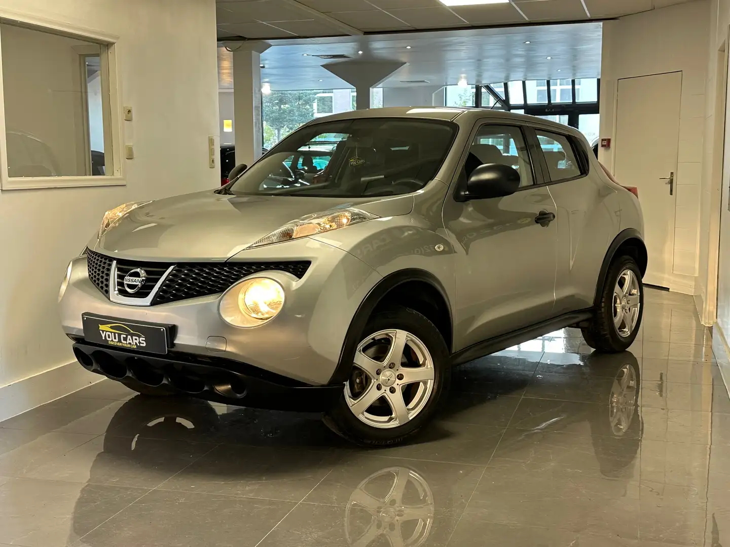 Nissan Juke Juke 1.6 n-tec Gris - 2