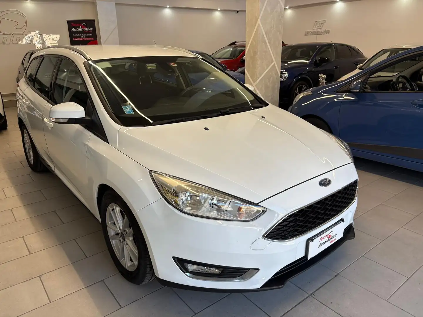 Ford Focus SW 1.5 tdci Business *OTTIME CONDIZIONI* Bianco - 1